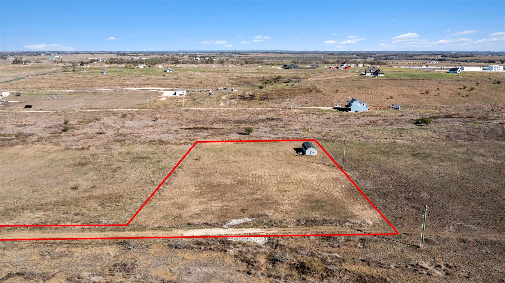 Overview of rural landscape featuring property pa
