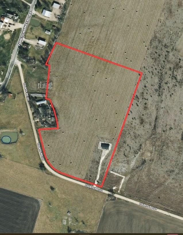 An aerial perspective outlines the expansive boun