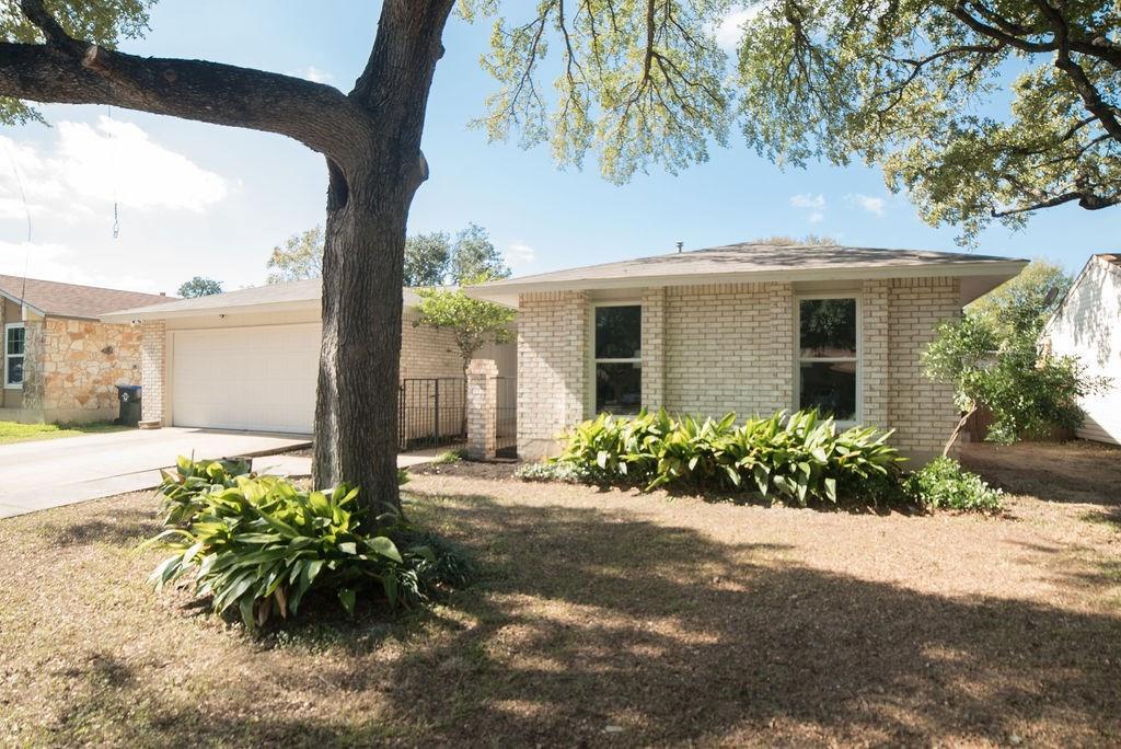 Listing photo 1 of 12108  Jill Sue Ct