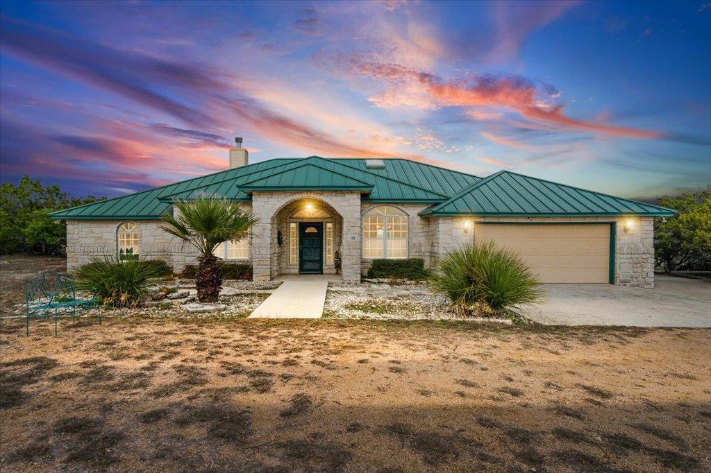 Listing photo 1 of 101  Valley Vista Rd