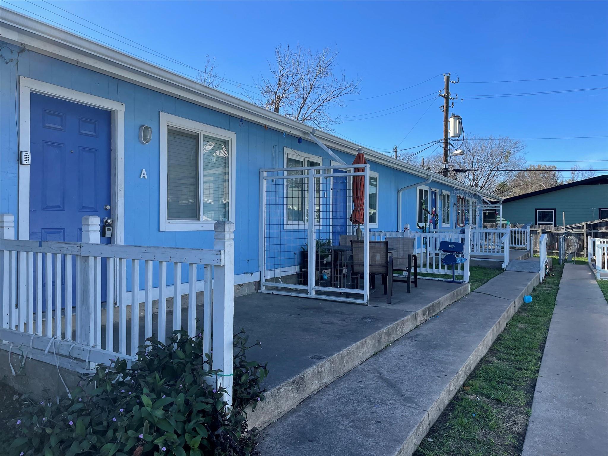 View of property exterior