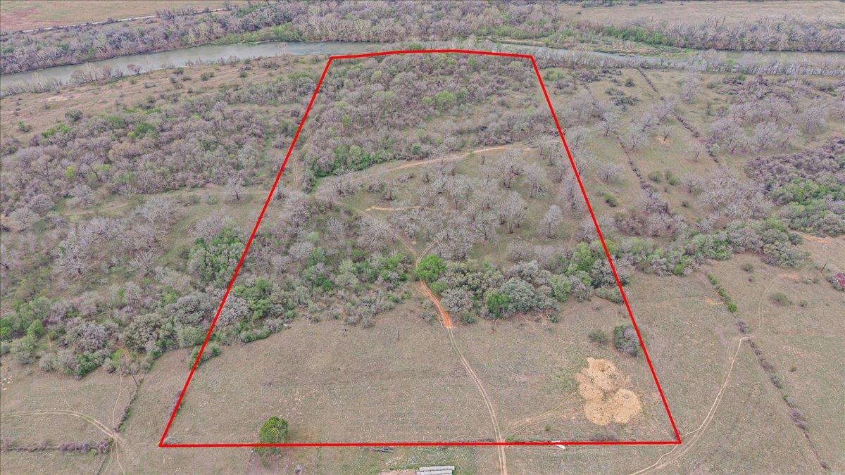 Listing photo 1 of TBD  A23 CUNNINGHAM, JOHN C. , ACRES 29.0000 Rd