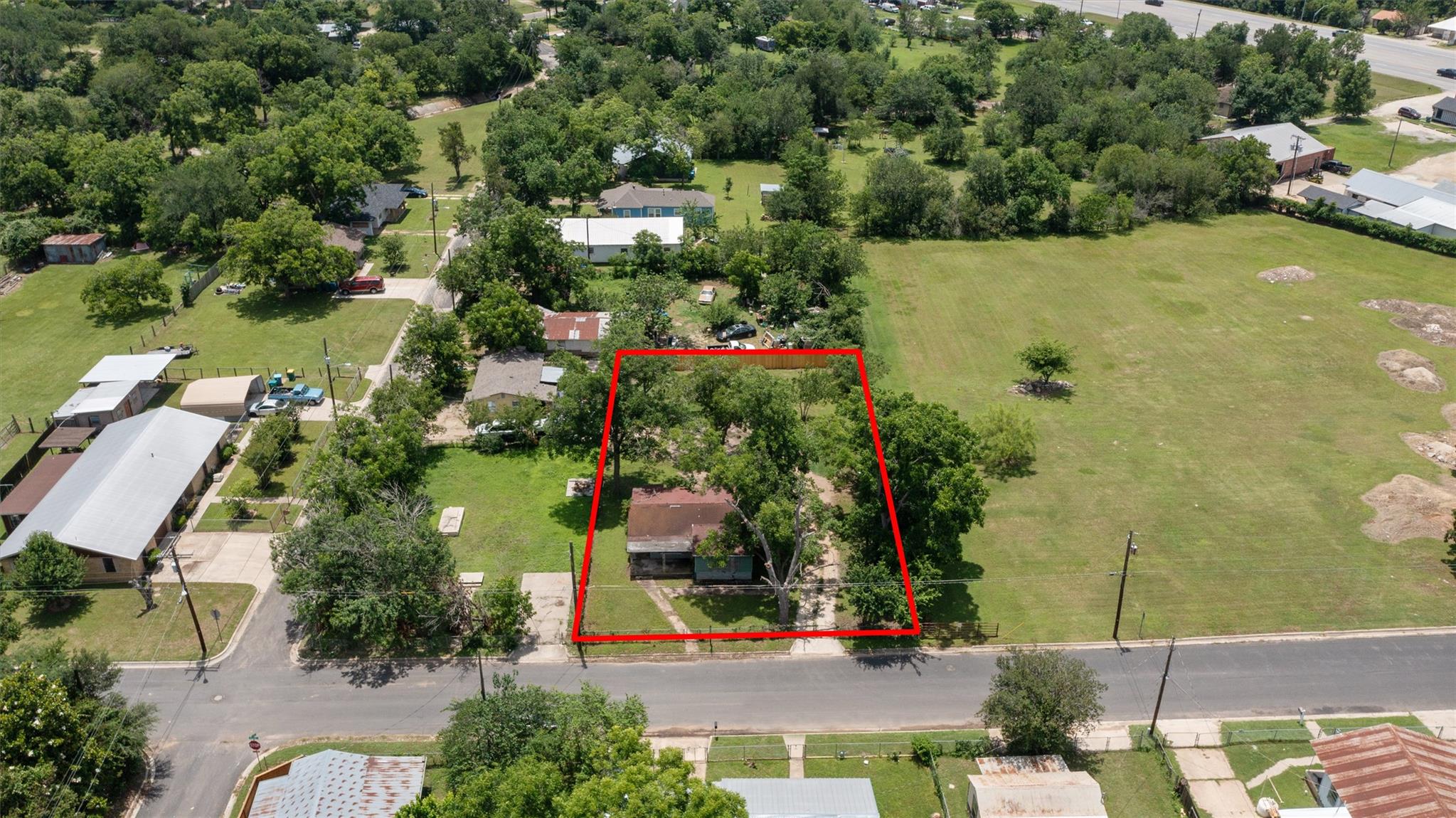 Listing photo 1 of 503 W Alamo St
