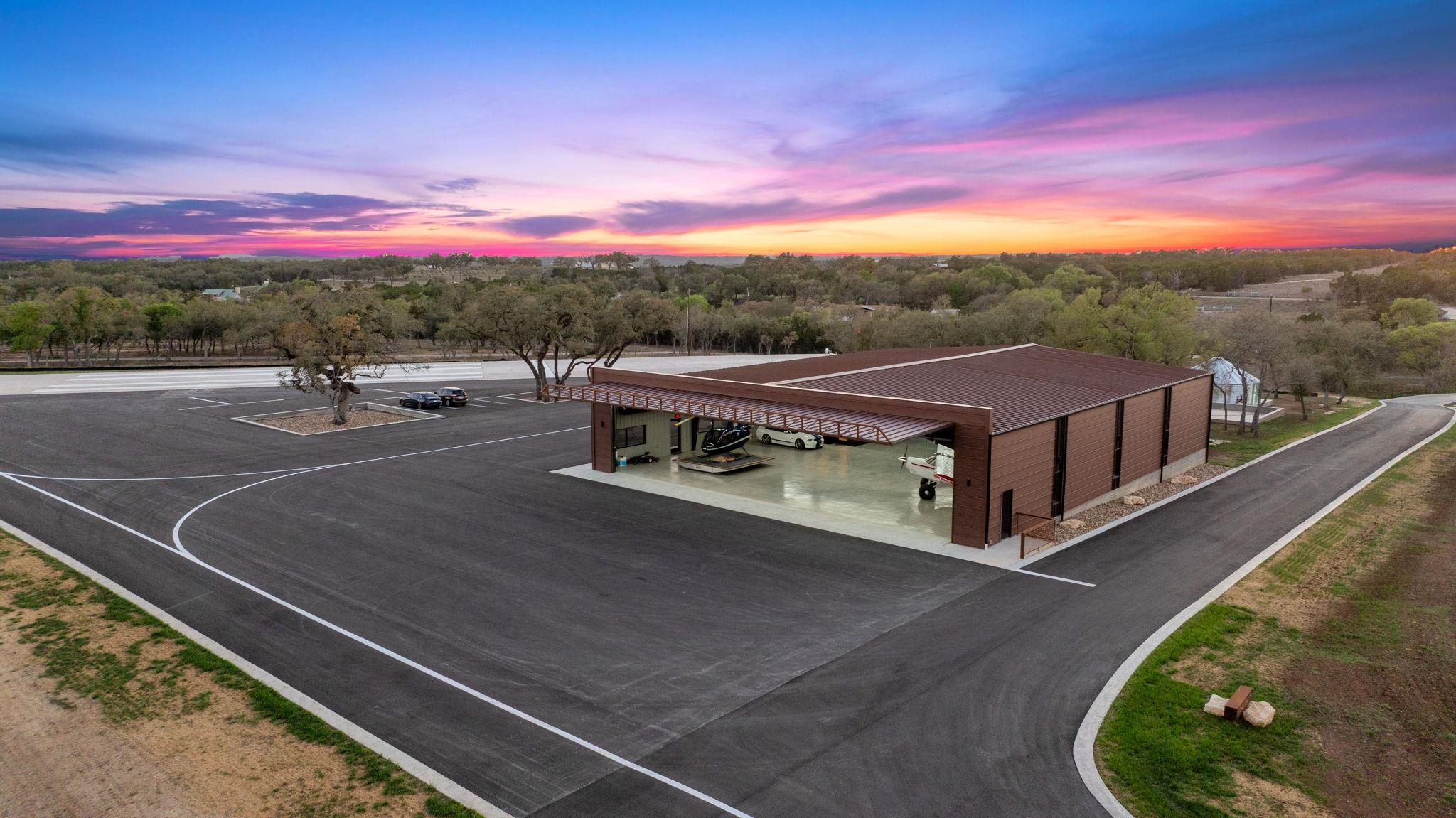 Listing photo 1 of 3516  Mount Sharp Rd  #24B