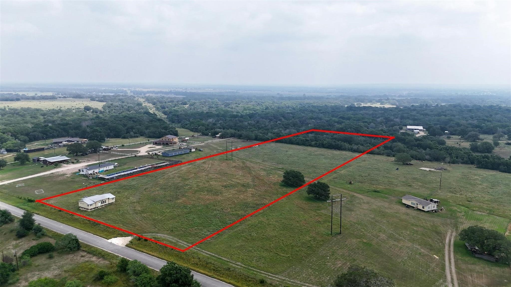 Listing photo 1 of 6015  Seawillow Rd