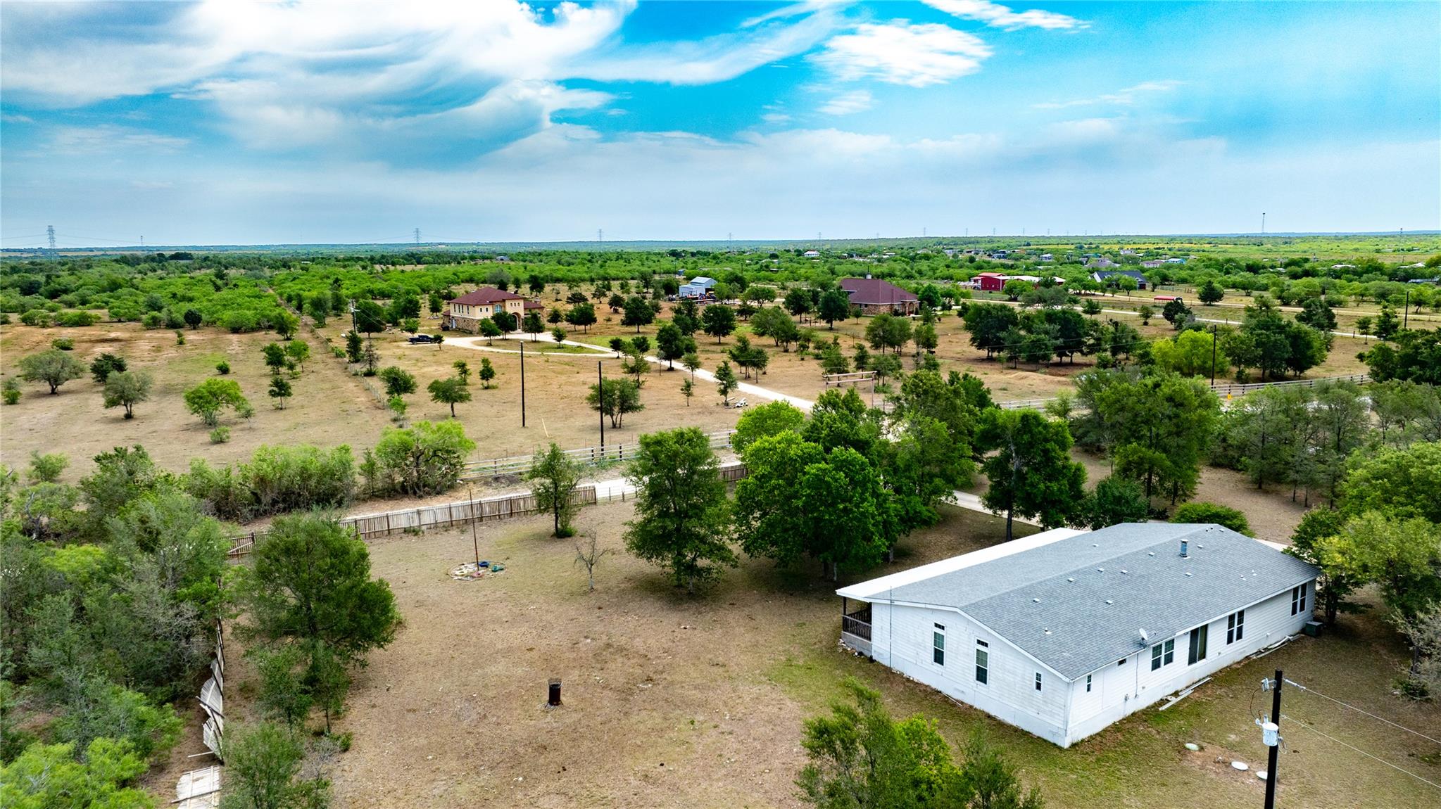 Listing photo 1 of 1400  Seminole Trl