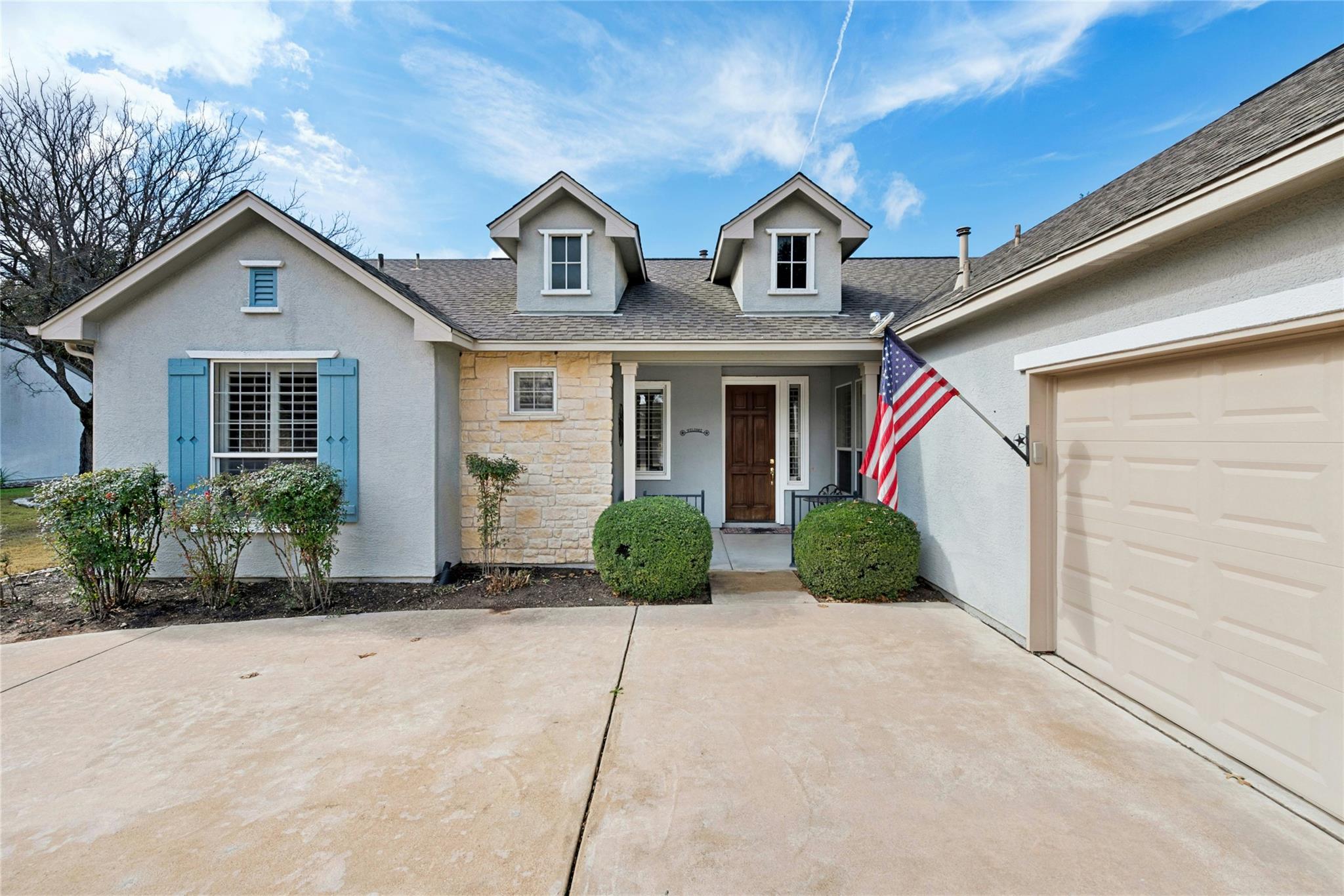 Listing photo 1 of 206  Scurry Pass