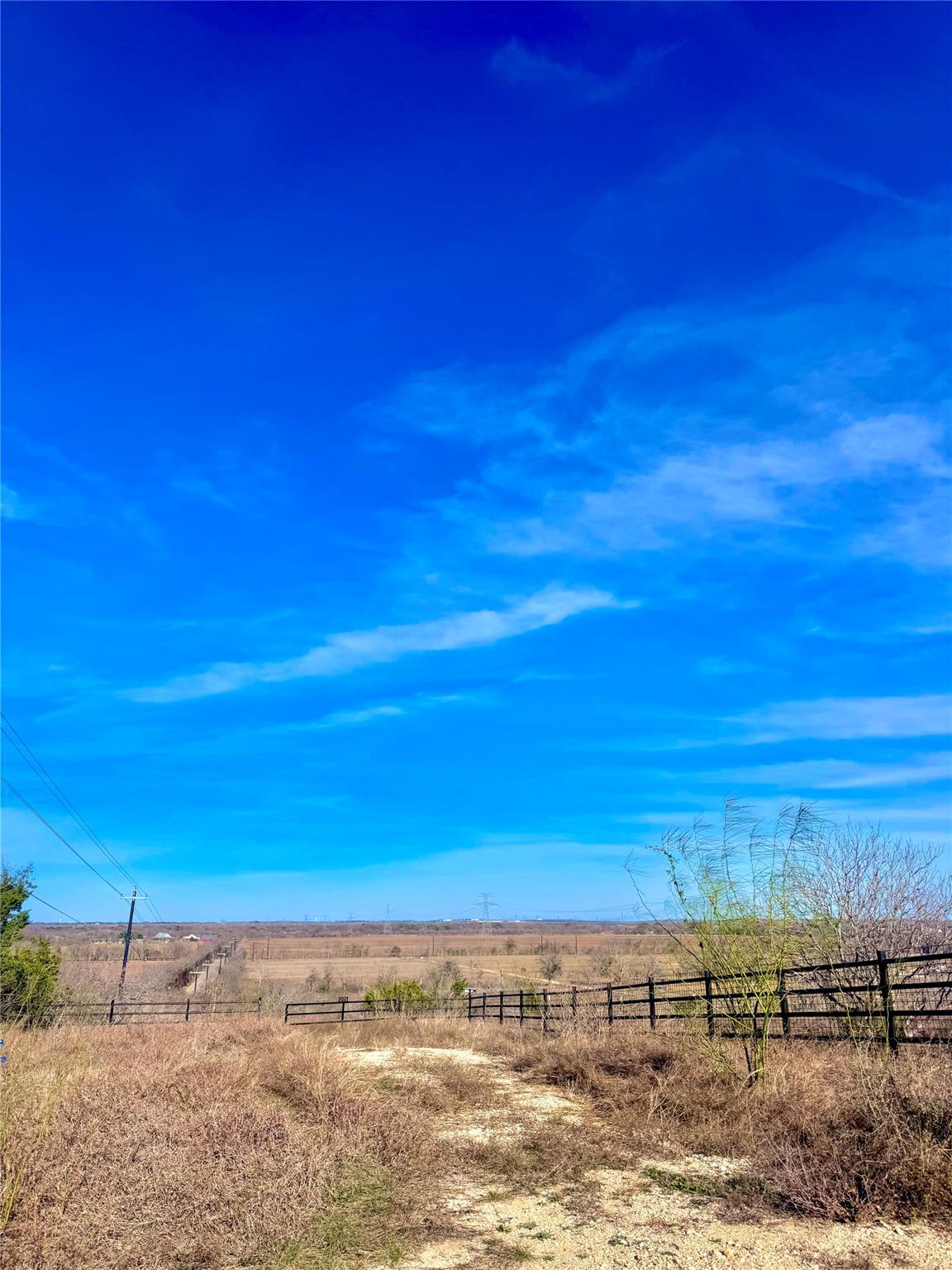 View of yard featuring a rural view