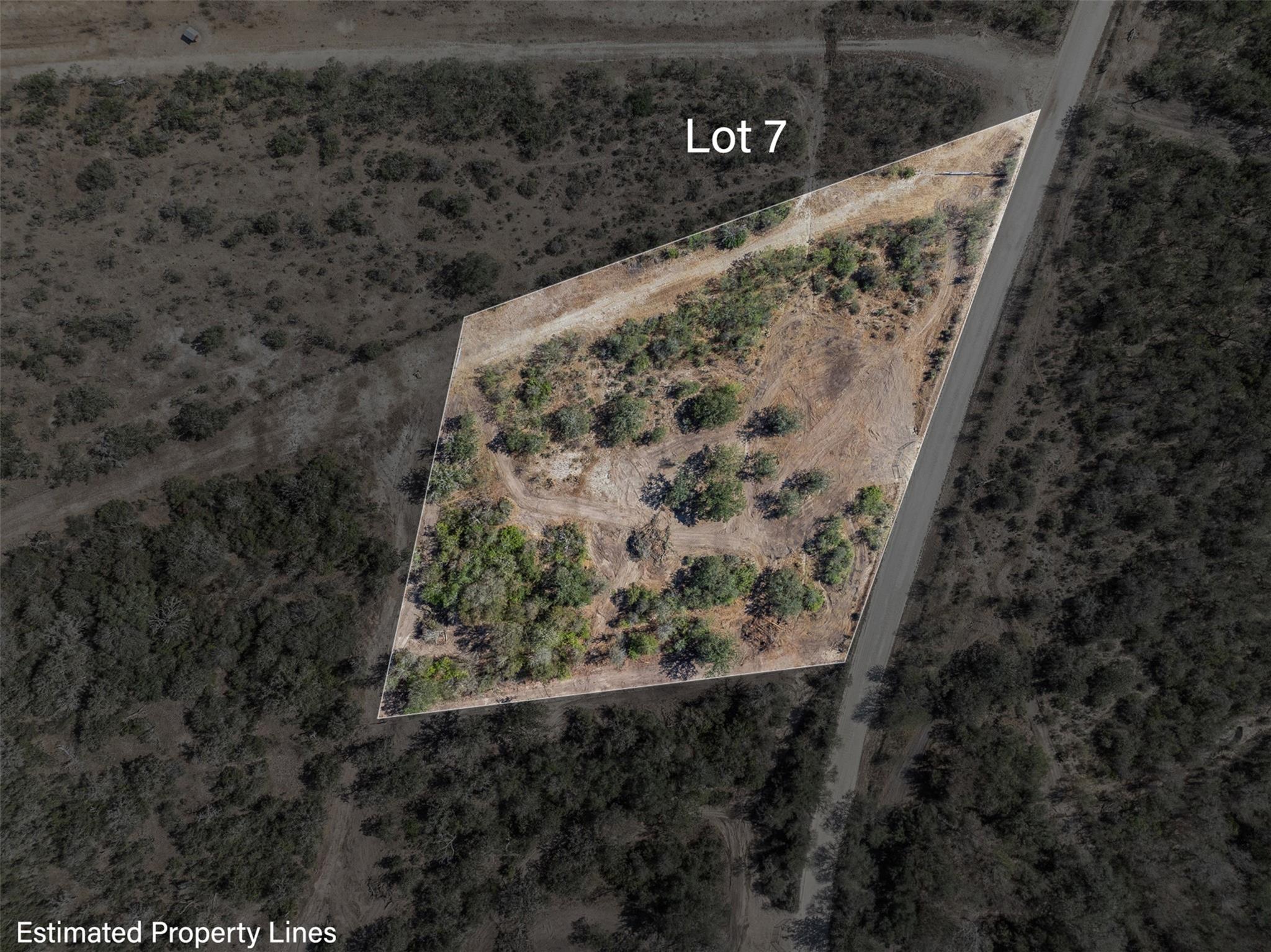 Aerial map of property and surrounding area
