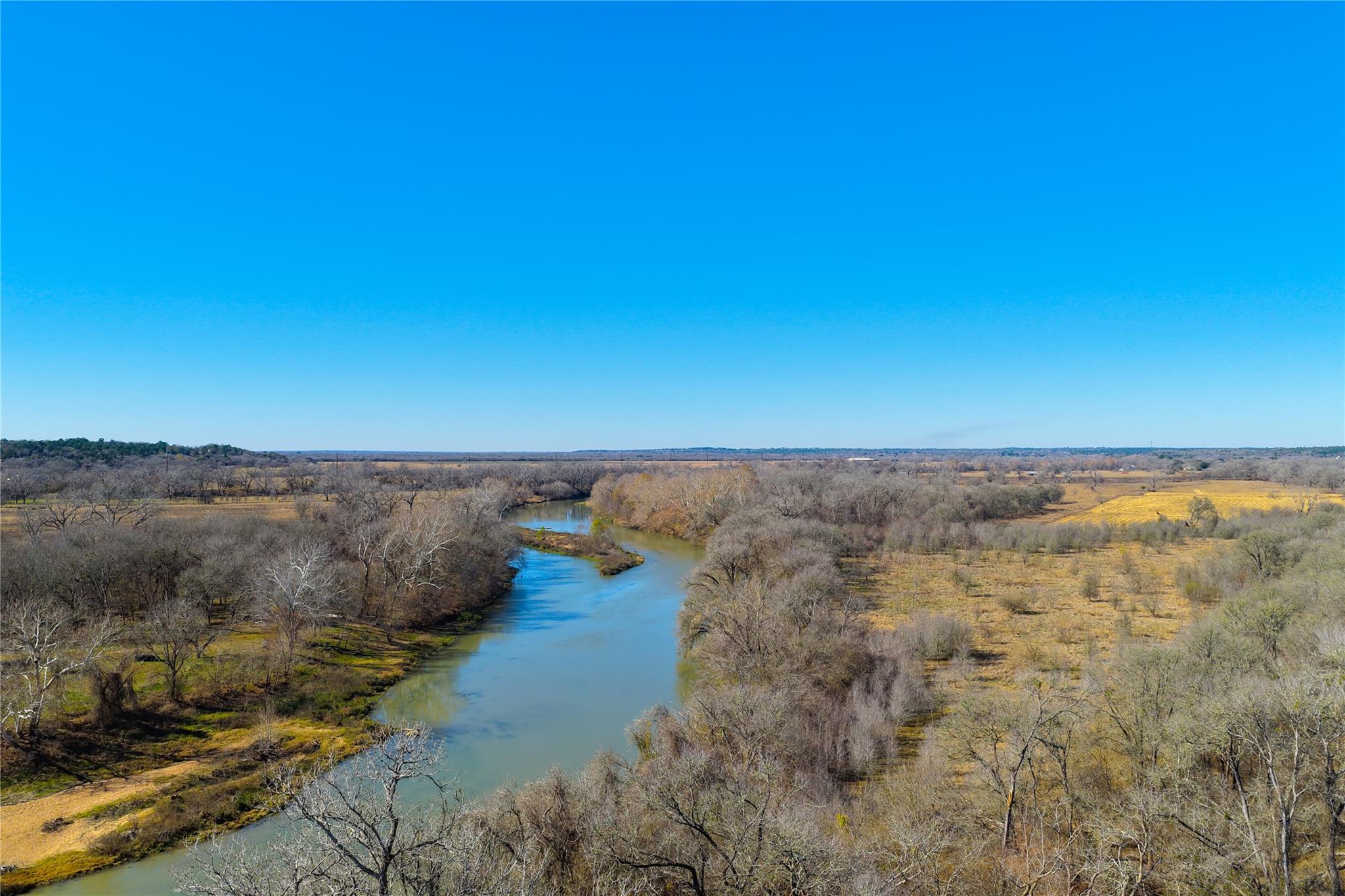 Listing photo 1 of 531  Highway 71 None W