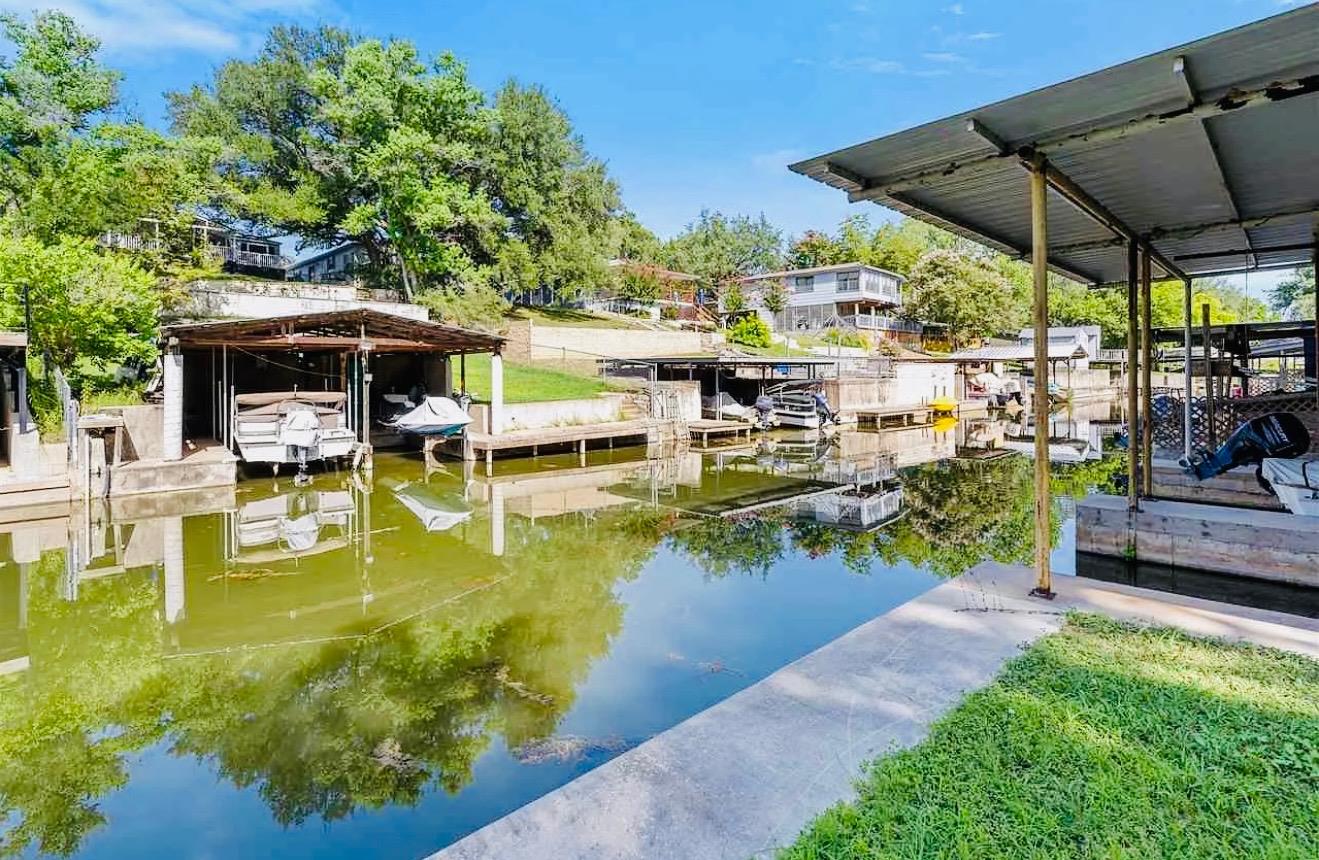 Listing photo 1 of 525 & 527  County Road 136A Rd
