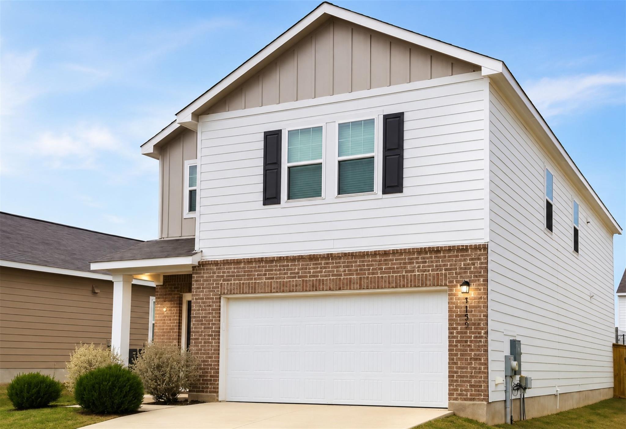 A striking contemporary exterior with mixed mater