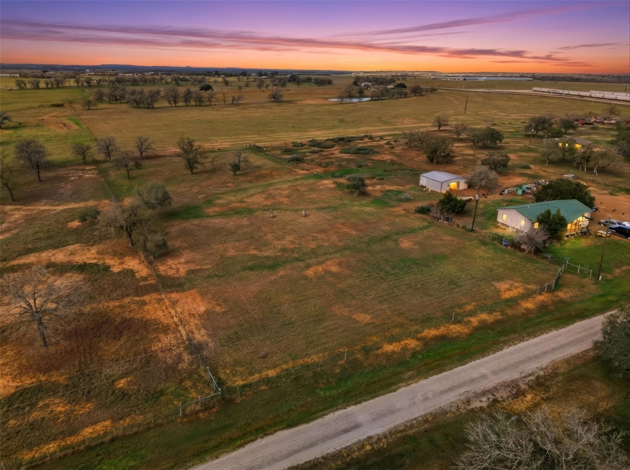 Listing photo 1 of Tract 5  Oak Creek Dr