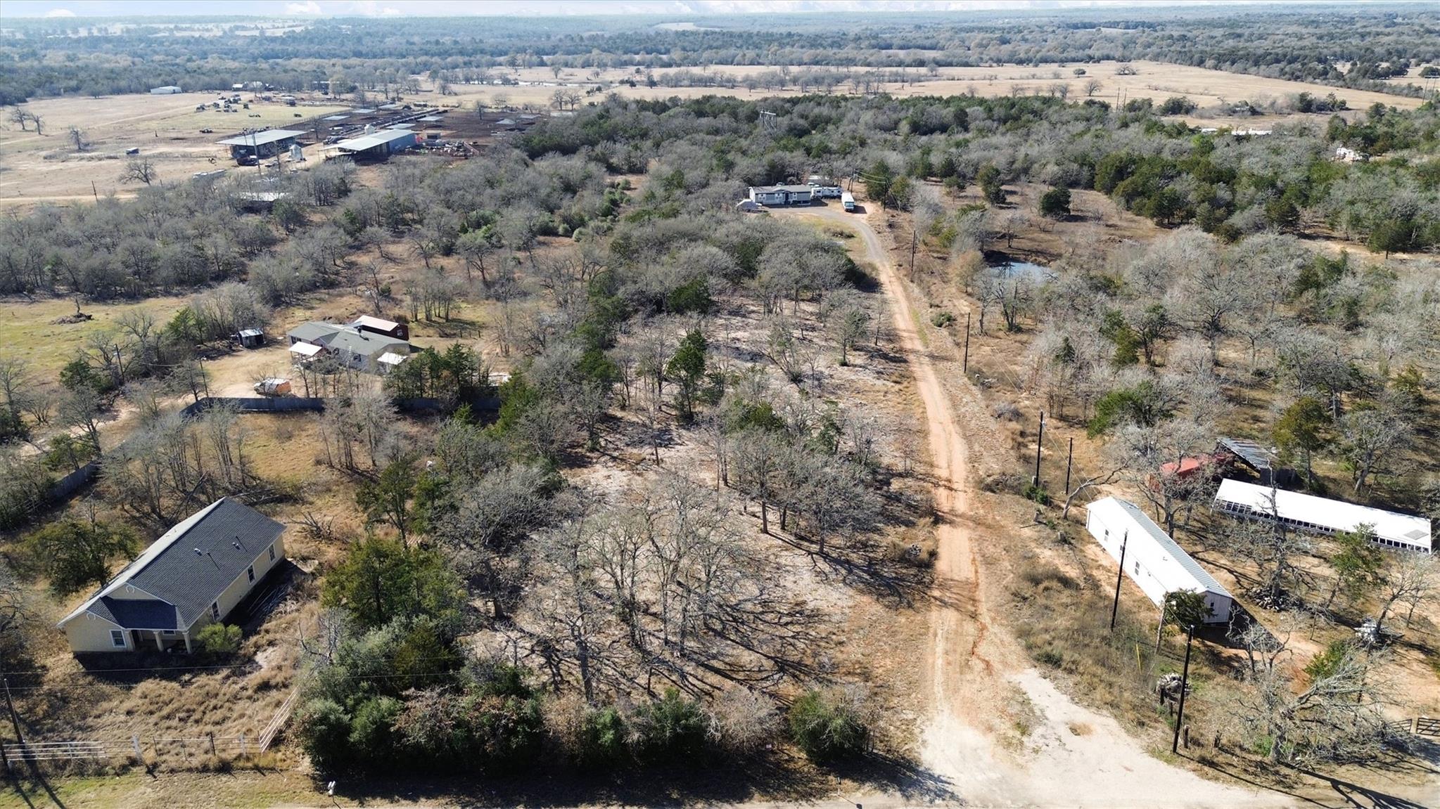 Listing photo 1 of 1686  Fm 2104 Lot # 14 None
