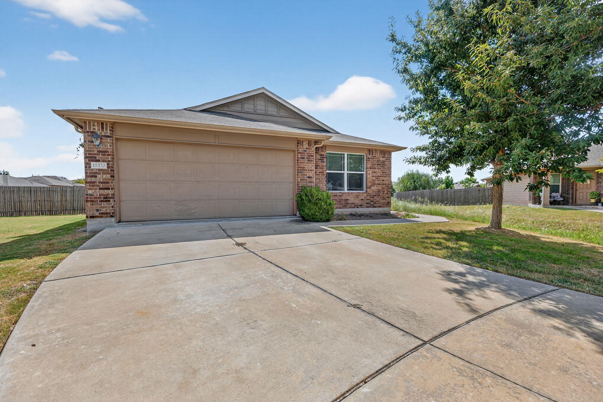 Listing photo 1 of 18320  Rock Sage Cv