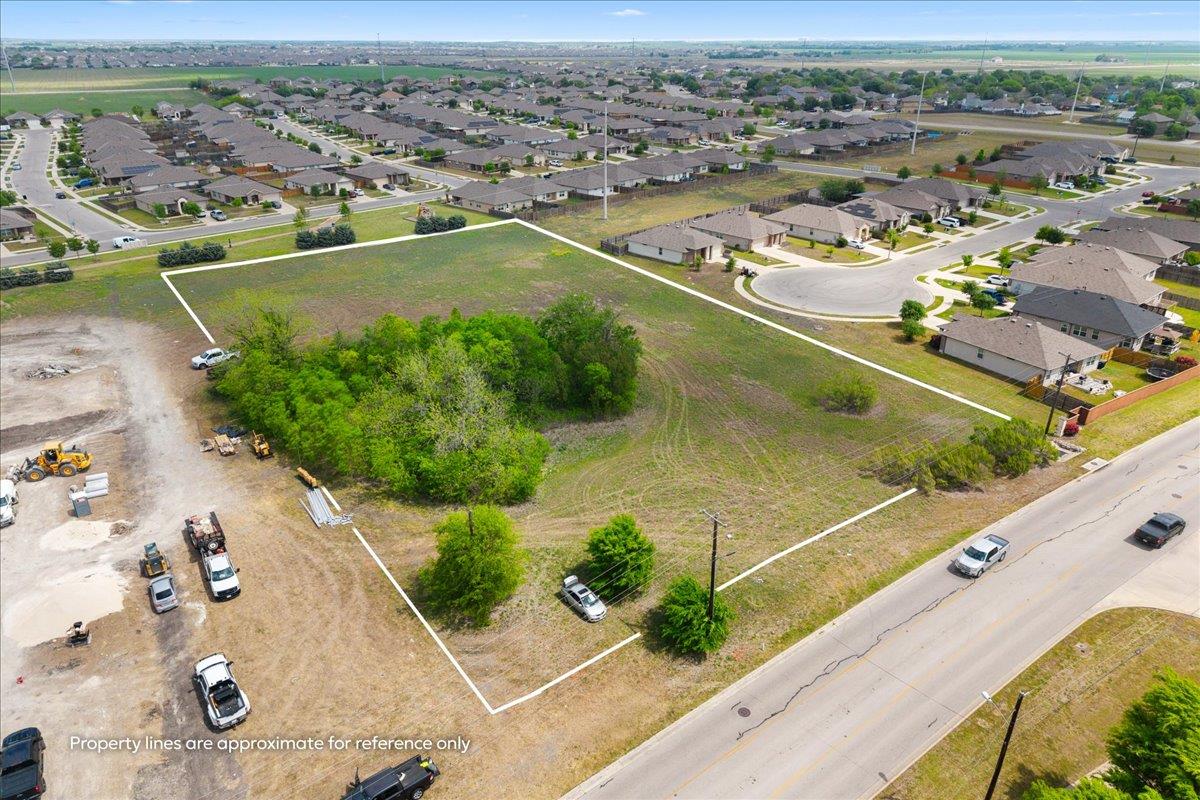 Listing photo 1 of 101  Mager Ln