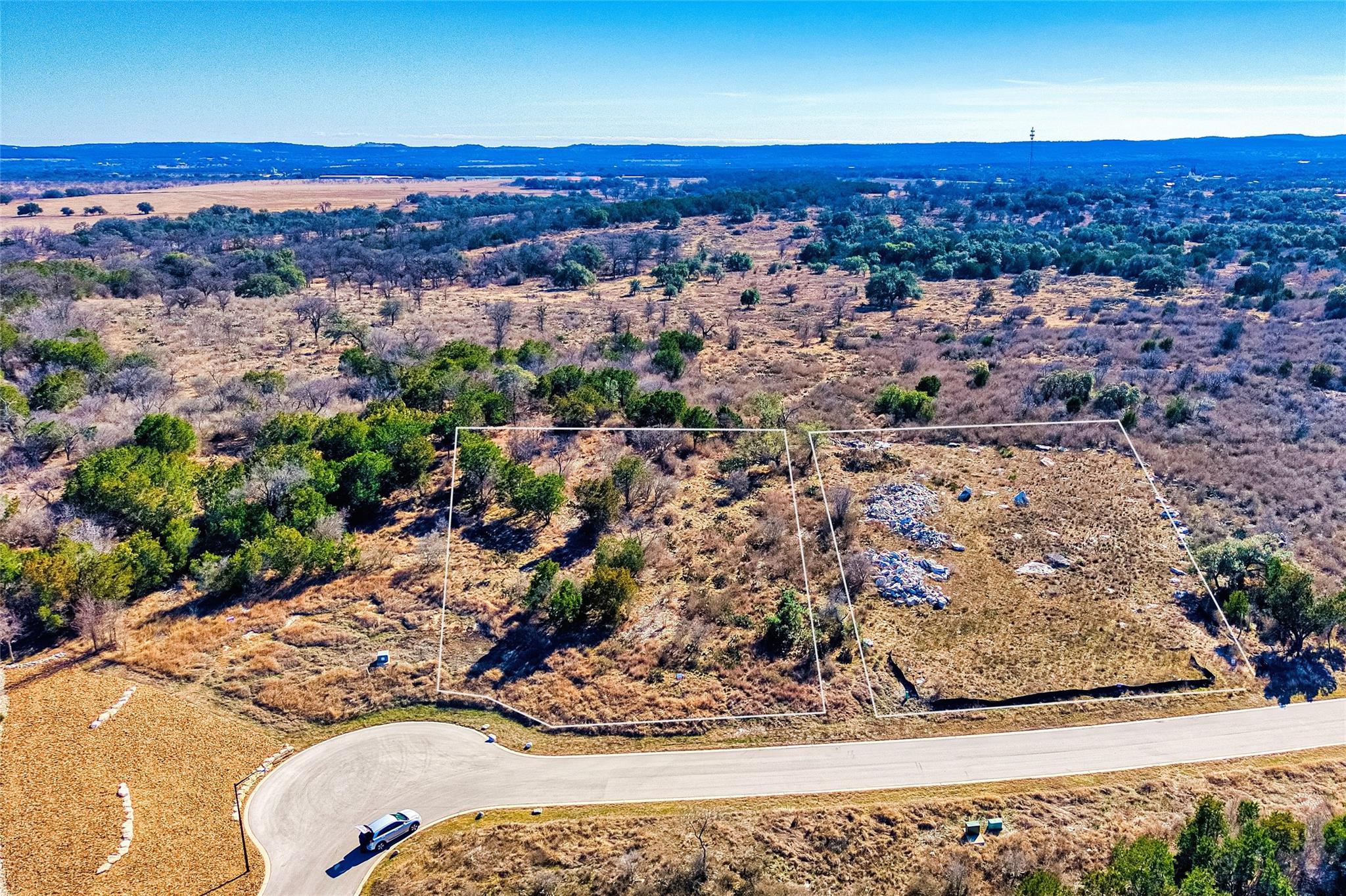 Listing photo 1 of 309/313  Eagle Basin Cir