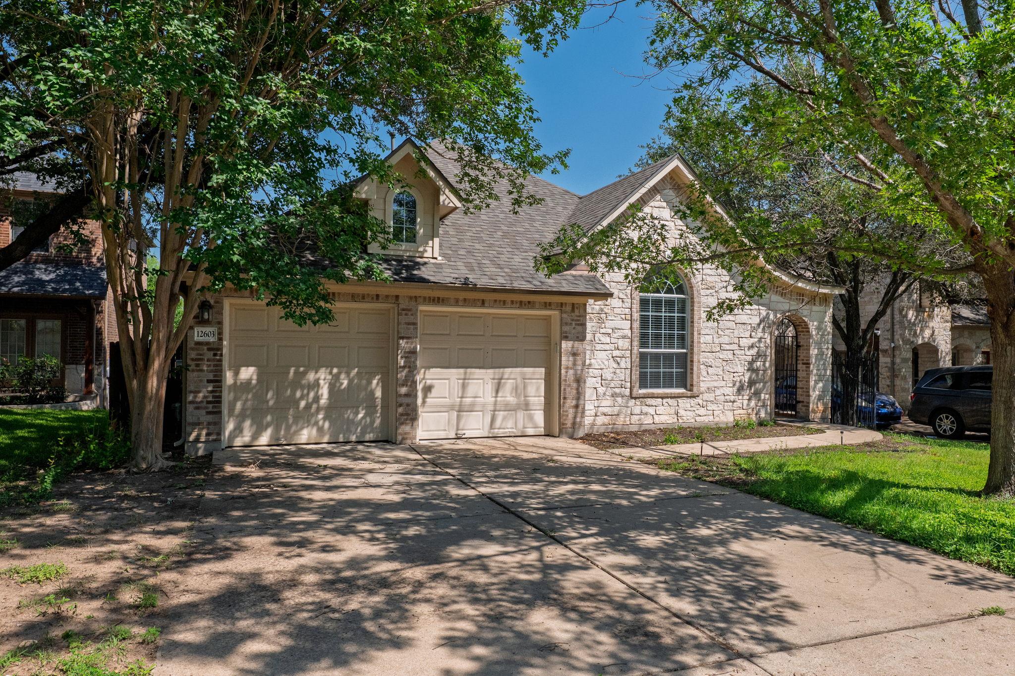 Listing photo 1 of 12603  Palfrey Dr