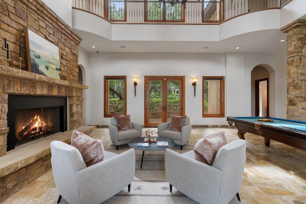 Listing photo 1 of 312  Camino Arbolago None