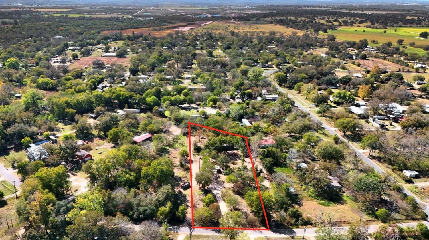 Listing photo 1 of 2004  Whirlaway Dr