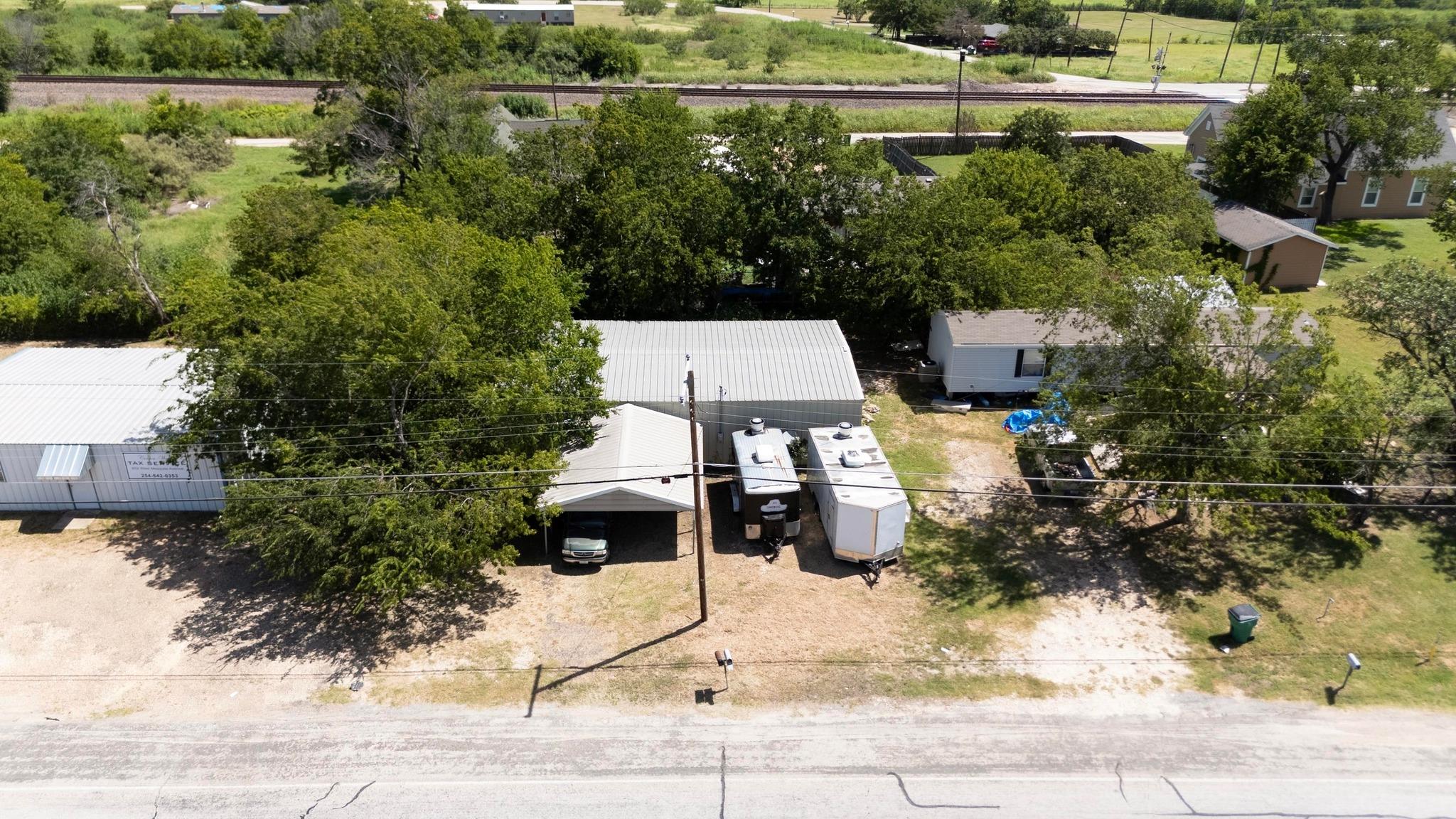 Listing photo 1 of 508 W Mesquite Ave
