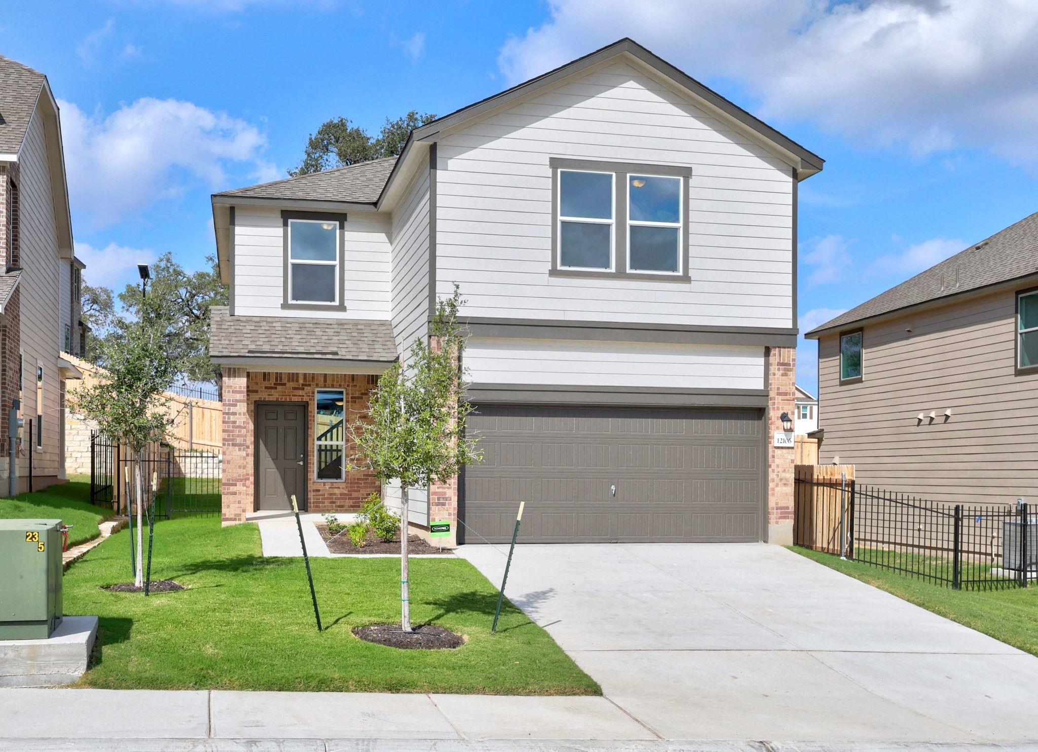 Listing photo 1 of 12106  Salvador St