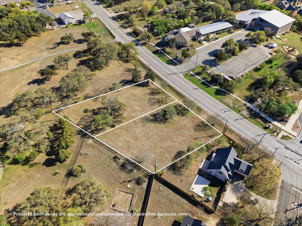 Listing photo 1 of 1524-1526  OLD RR 12 Cir