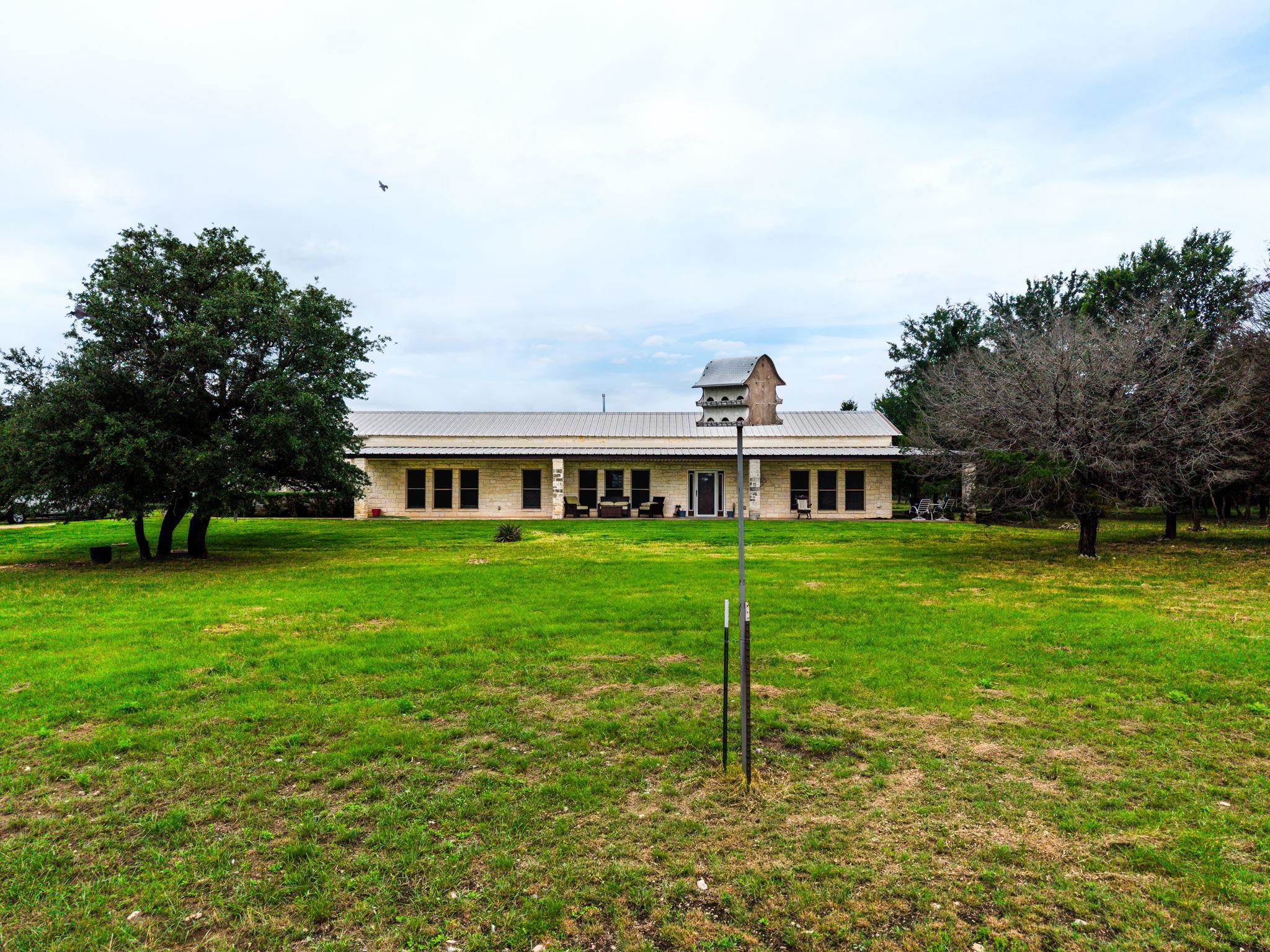 Listing photo 1 of 8089 E FM 580 None E