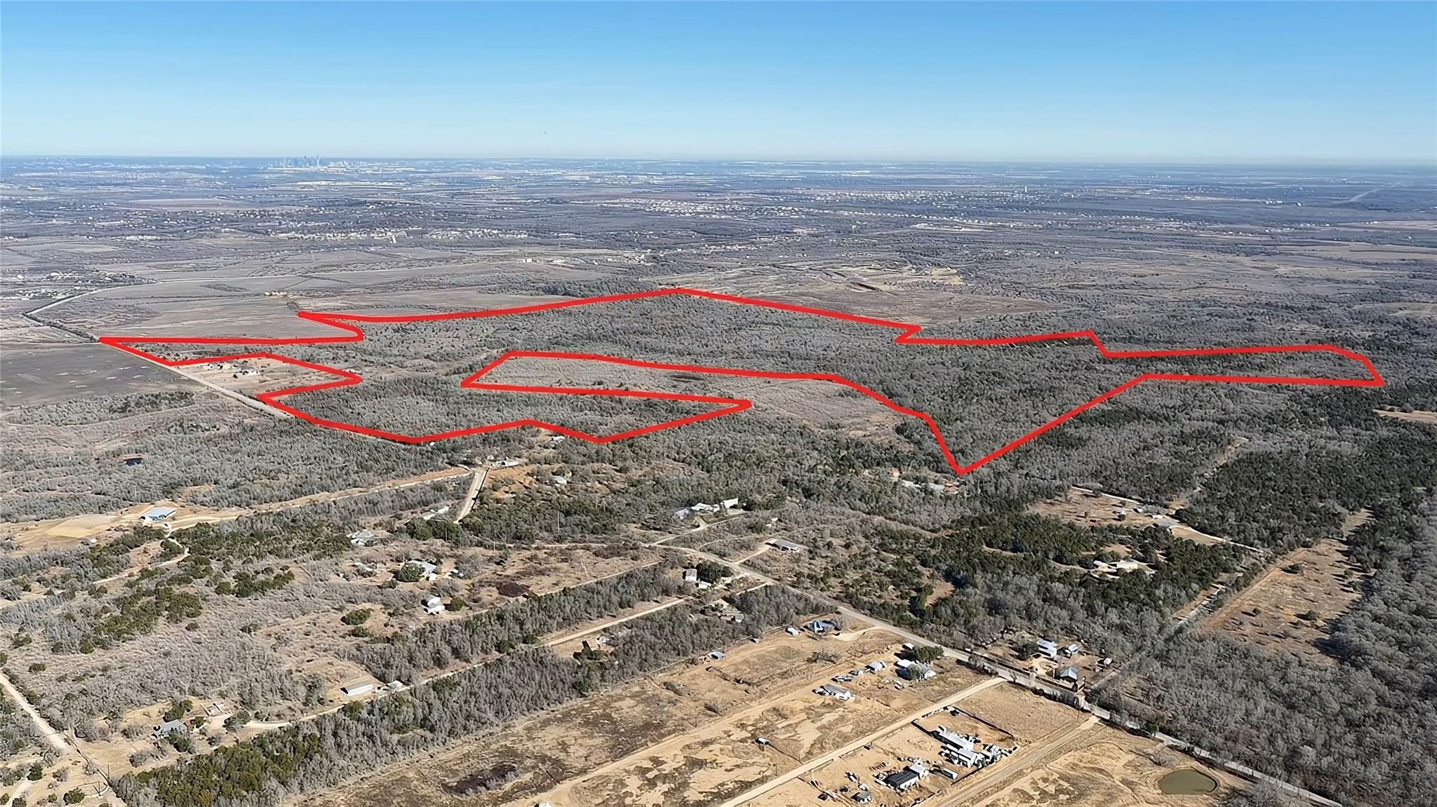 Overview of rural landscape featuring a desert la