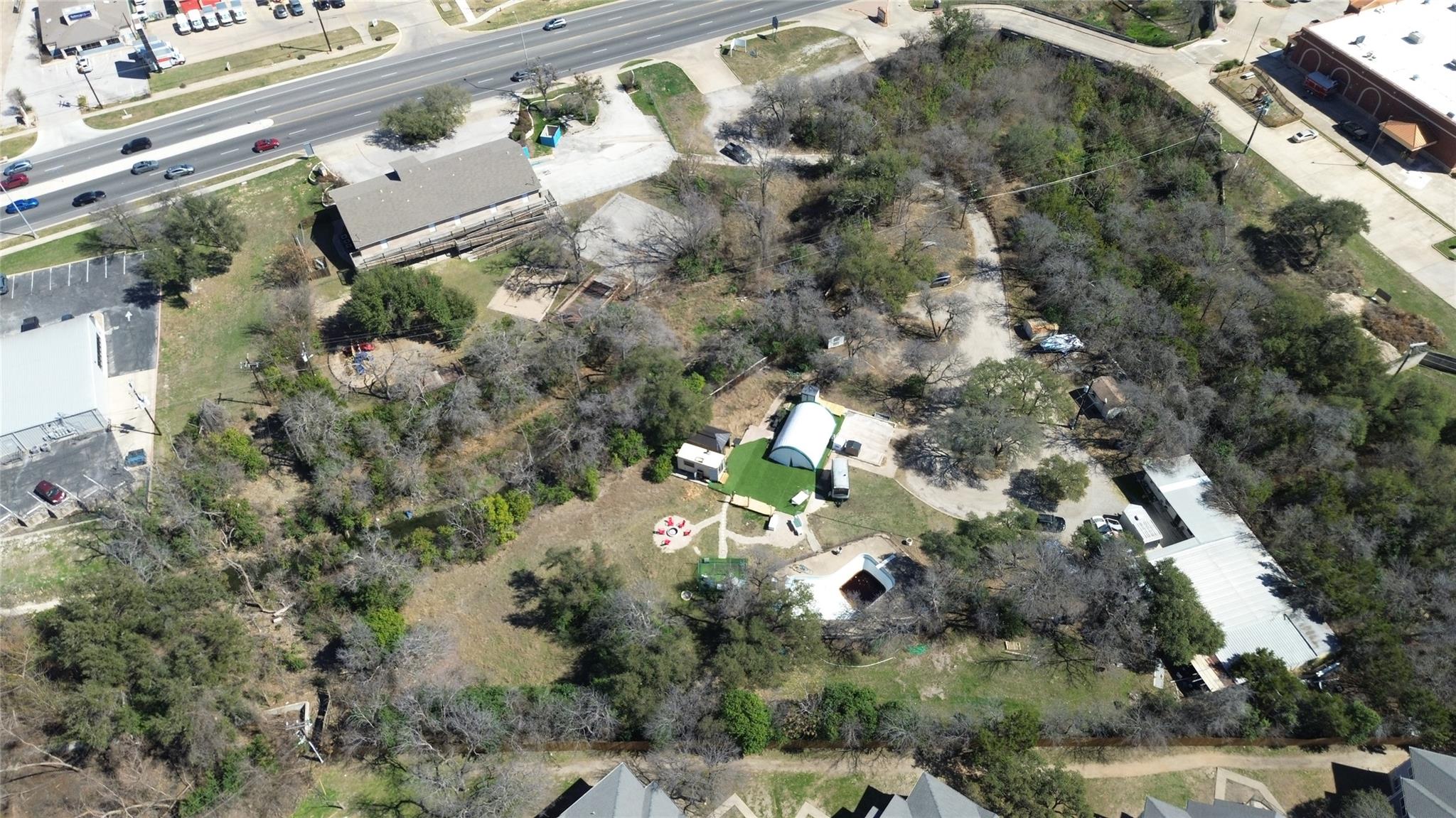Listing photo 1 of 753 S Bell Blvd