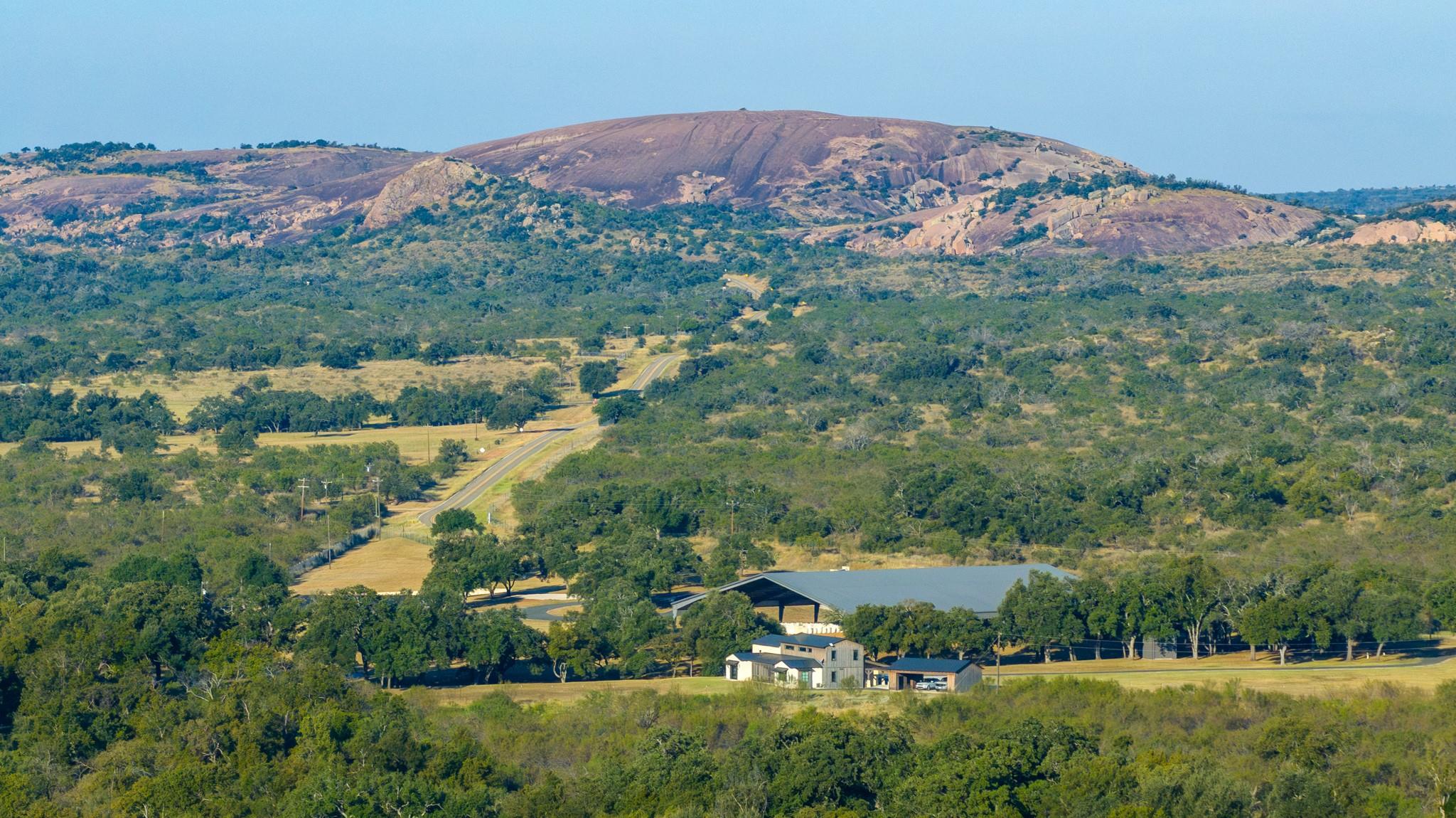Listing photo 1 of 5862  Ranch Road 965 None