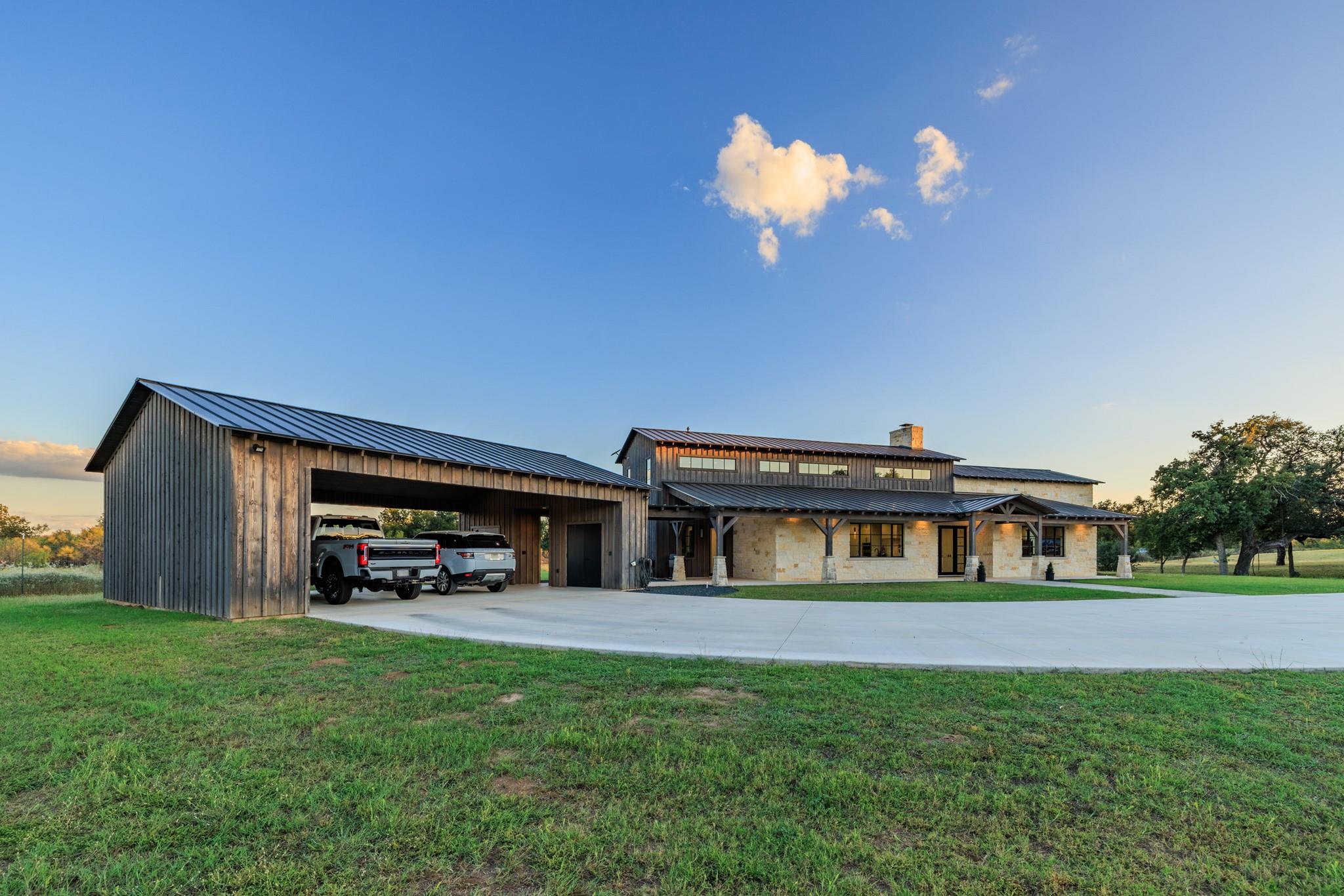 5862  Ranch Road 965 None 매물 사진 1