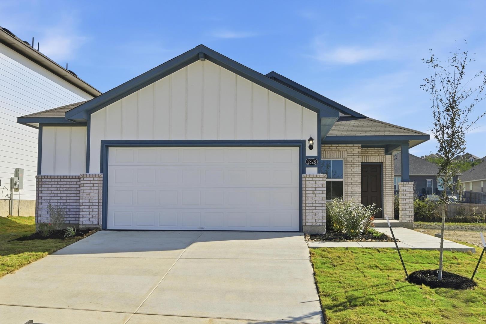 Listing photo 1 of 2326  Croaker Crk
