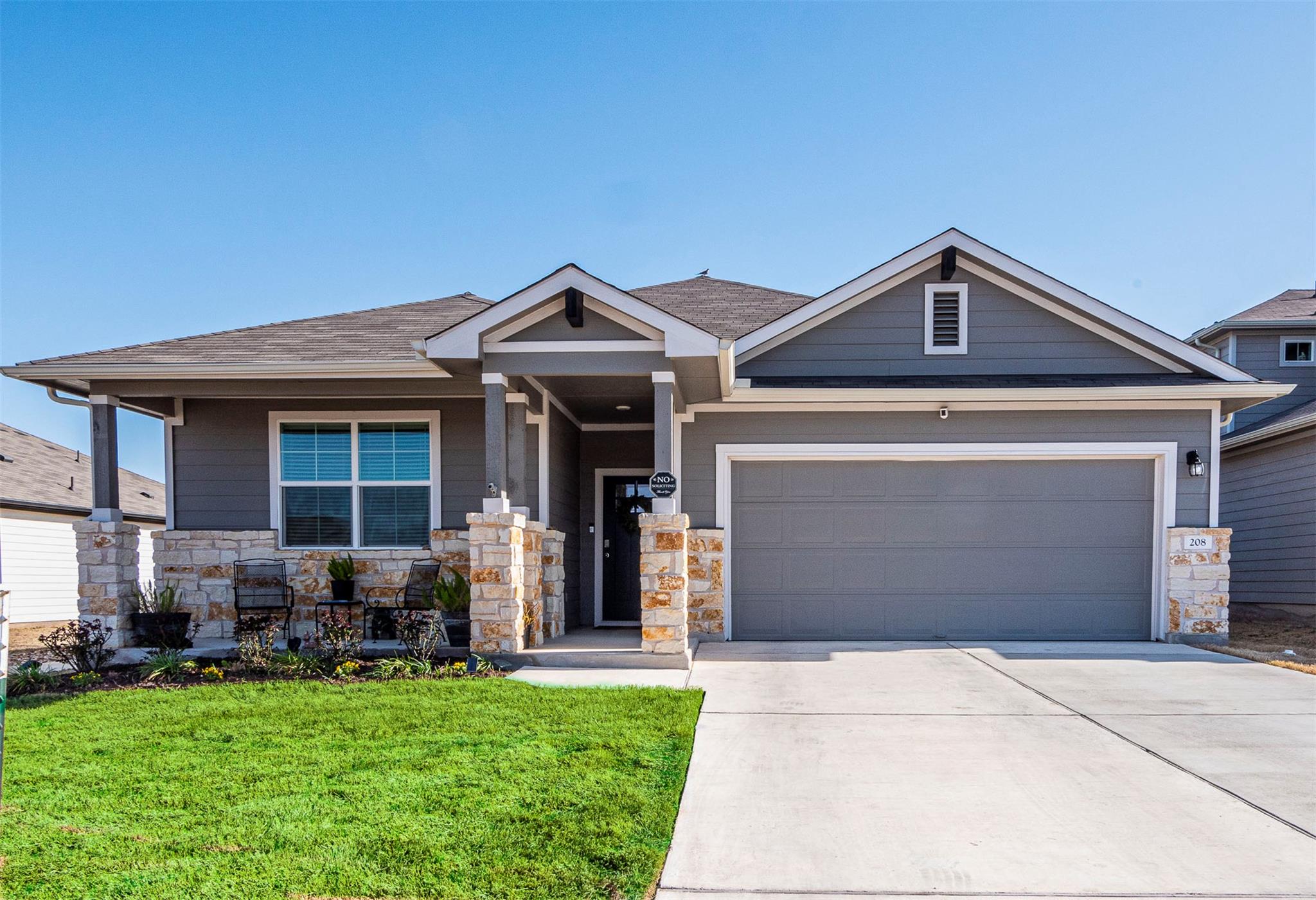 Listing photo 1 of 208  Greens Bayou Trl