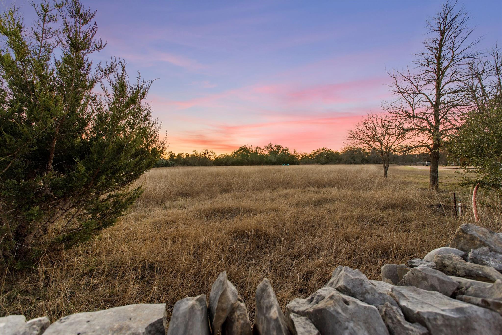 Listing photo 1 of 623  Dario Dr