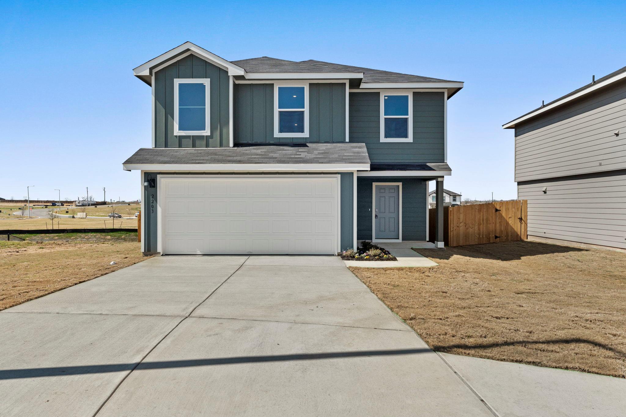 Listing photo 1 of 2203  LIONHEART Dr