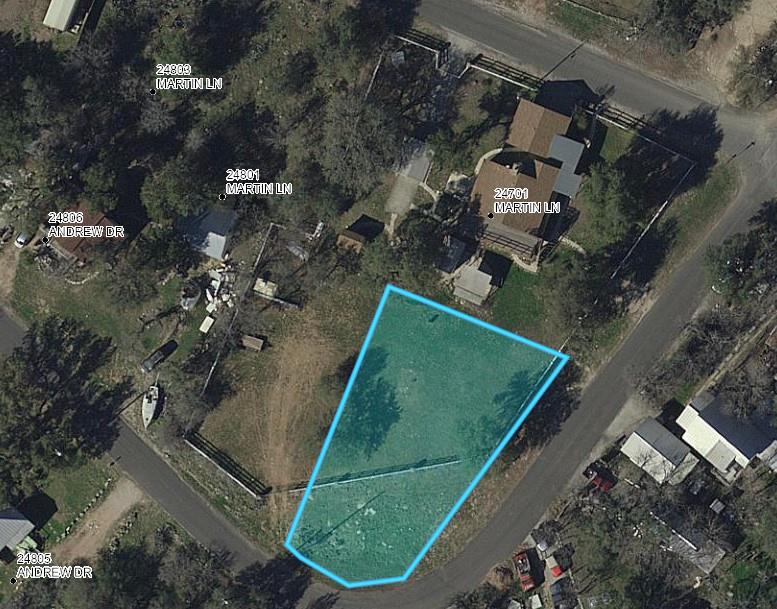 Listing photo 1 of 000  Martin Ln