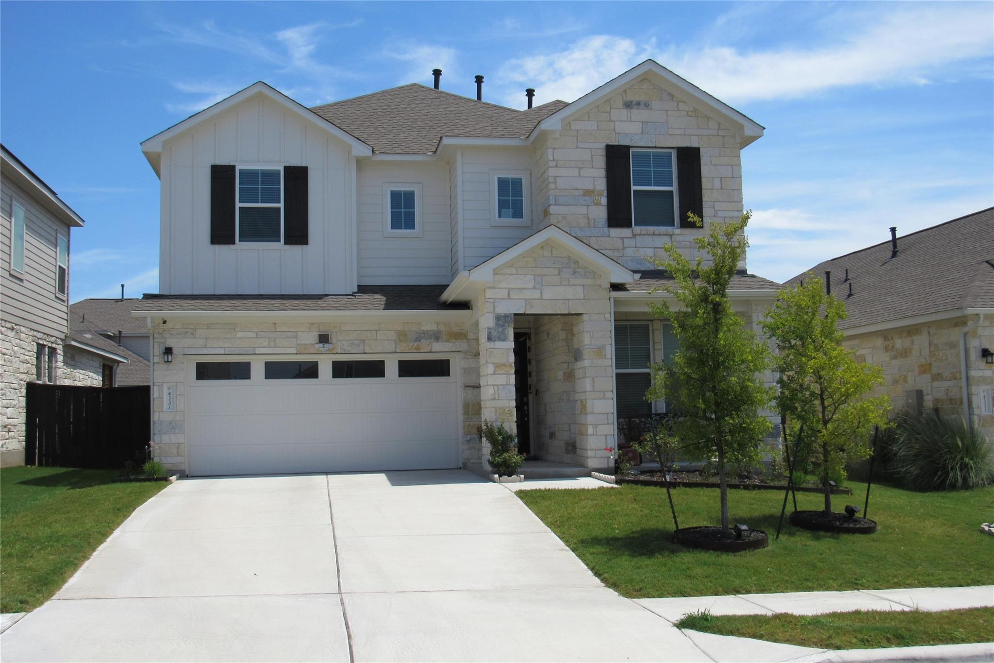 Ảnh nhà đang rao bán 1 của 4337  Chapel Hill St