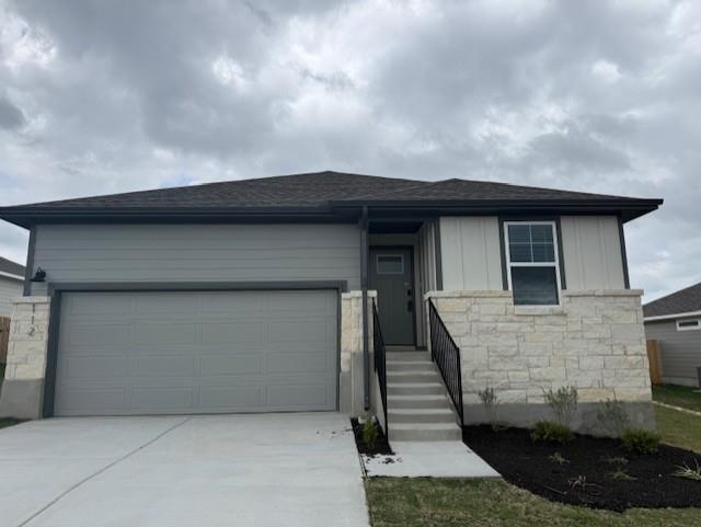 Listing photo 1 of 112  Hayburner Rd
