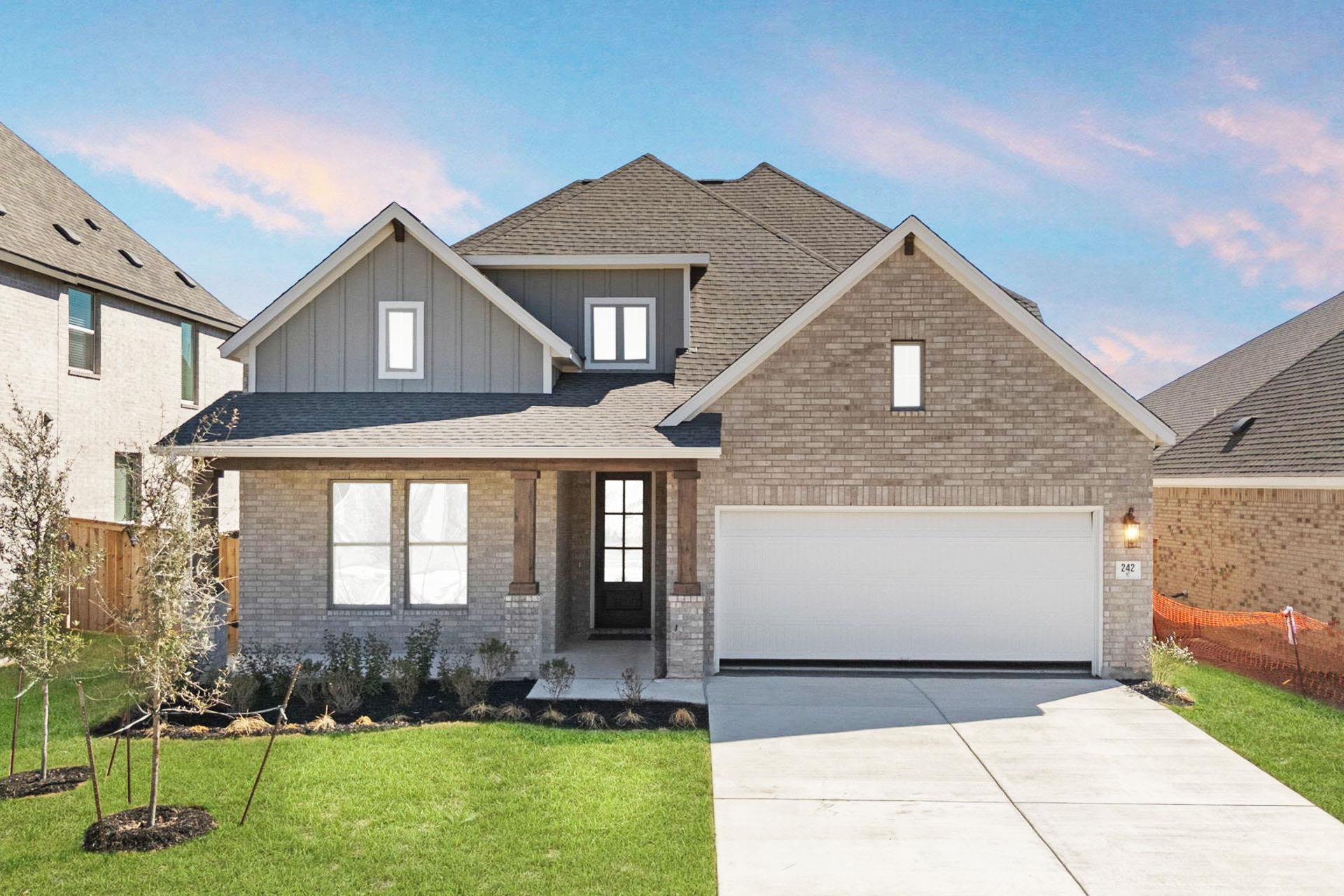 Listing photo 1 of 242  Five Mile Creek Way