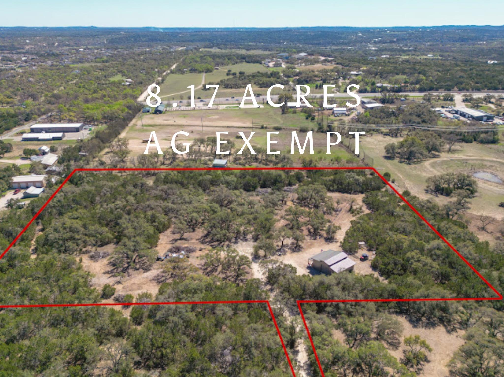 Spacious rural lot with diverse tree coverage and