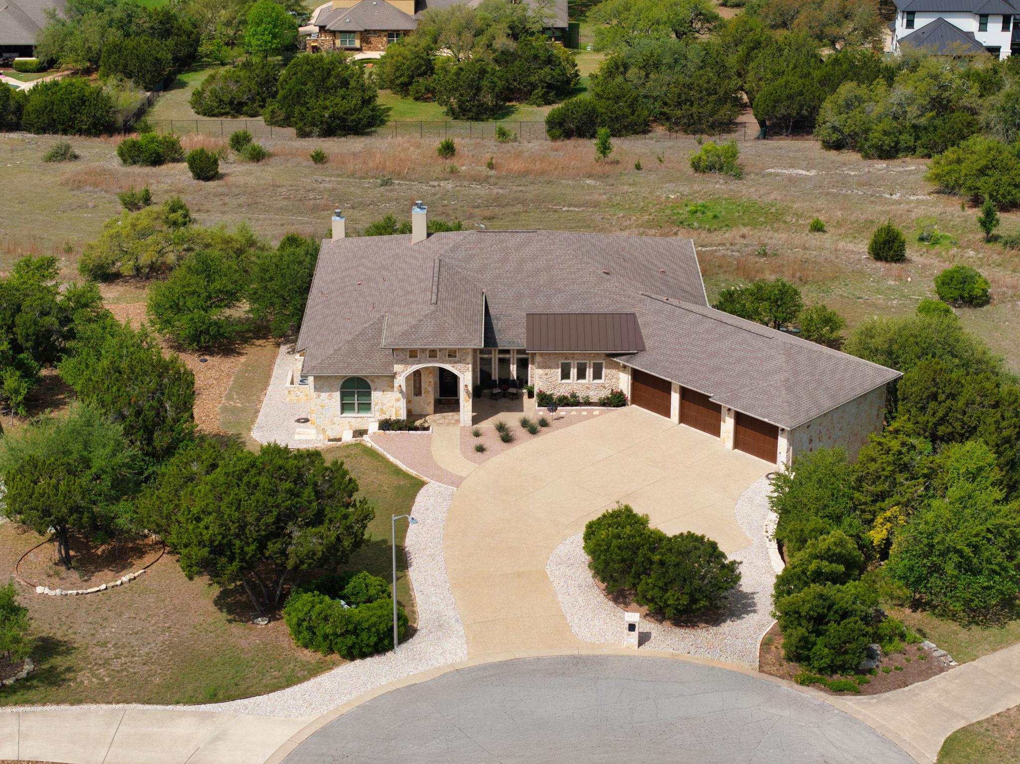Listing photo 1 of 250  Sandy Creek Cv