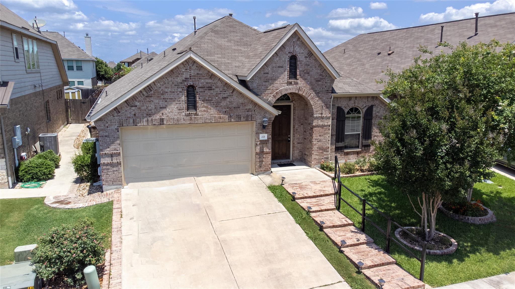 Listing photo 1 of 221  Joseph Dr