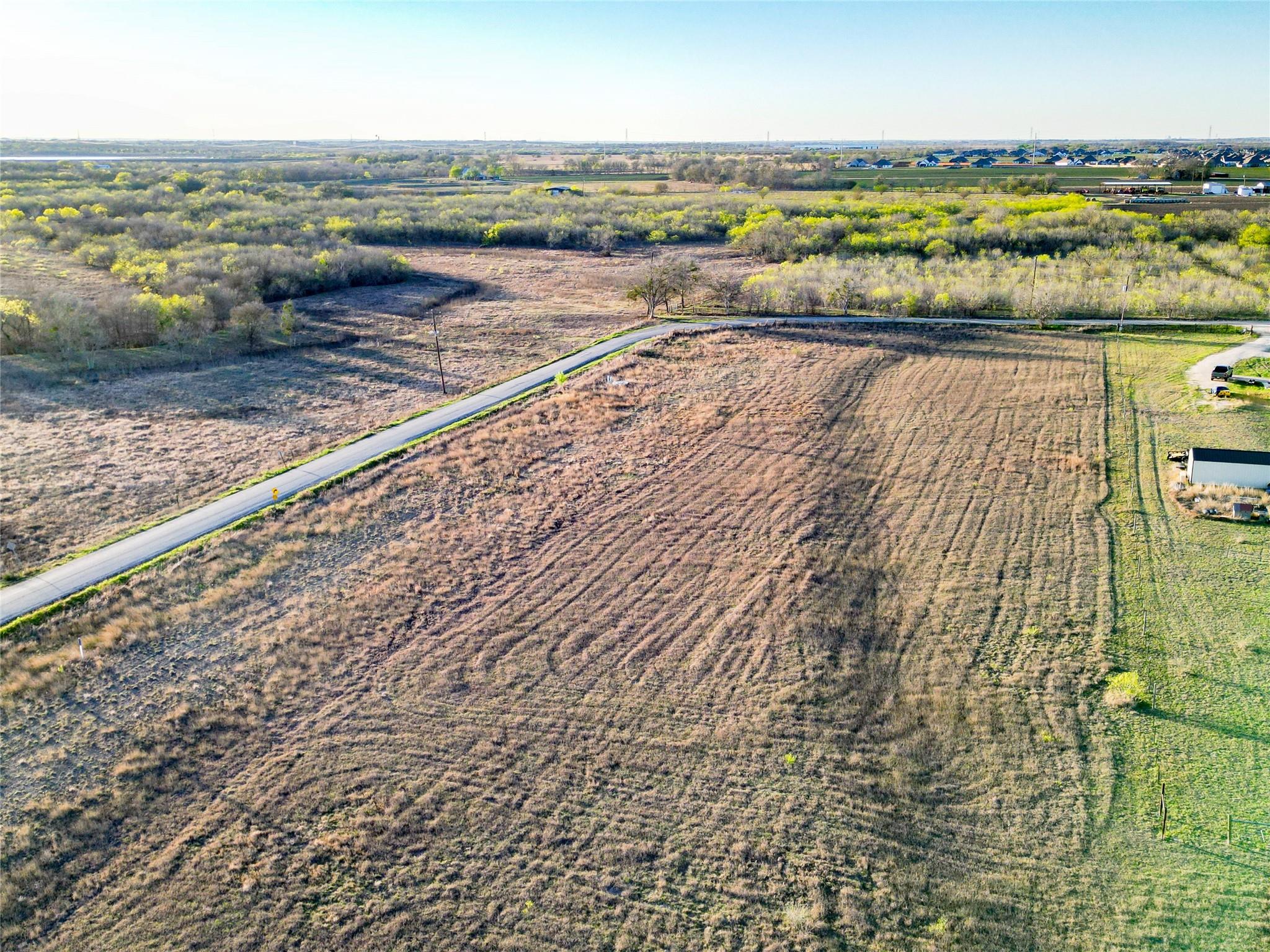 Listing photo 1 of 405  Black Ankle Rd