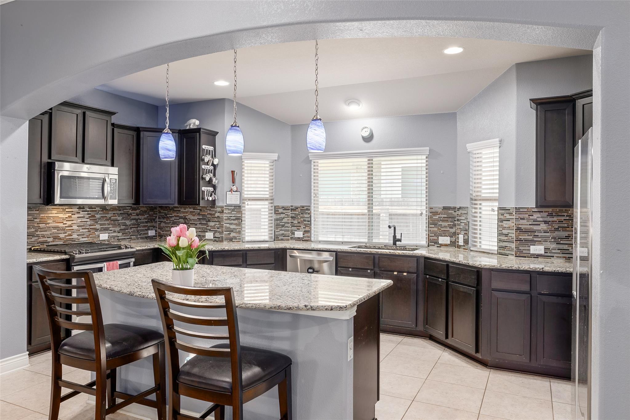 Listing photo 1 of 121  Pincea Pl