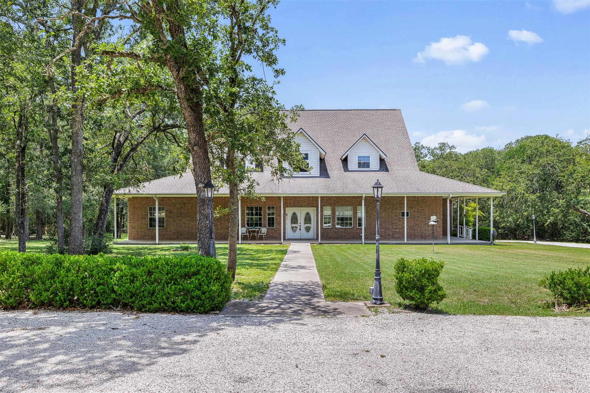 730  Panorama Rd 매물 사진 1