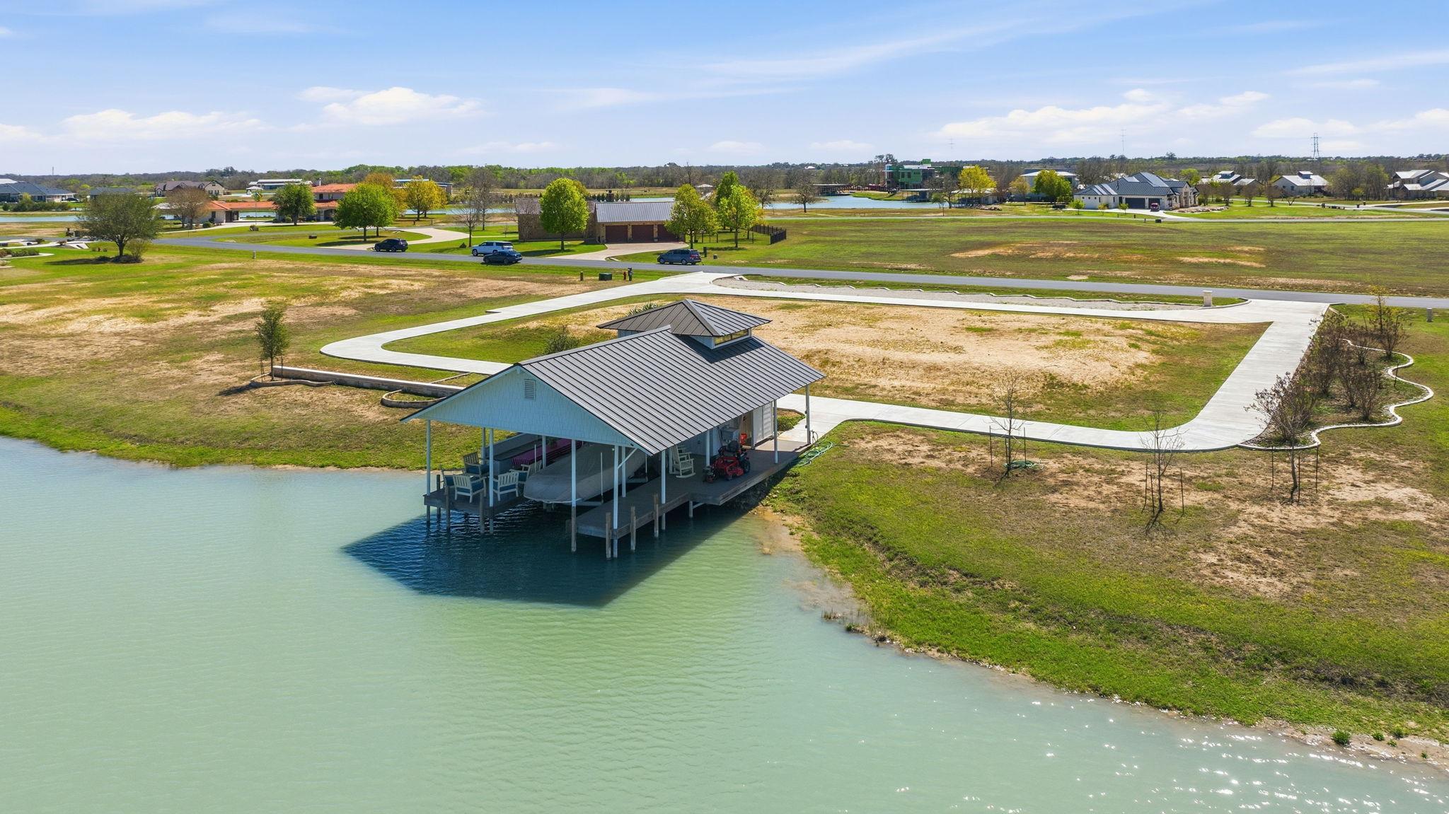 Listing photo 1 of 108  Lakeside Cv