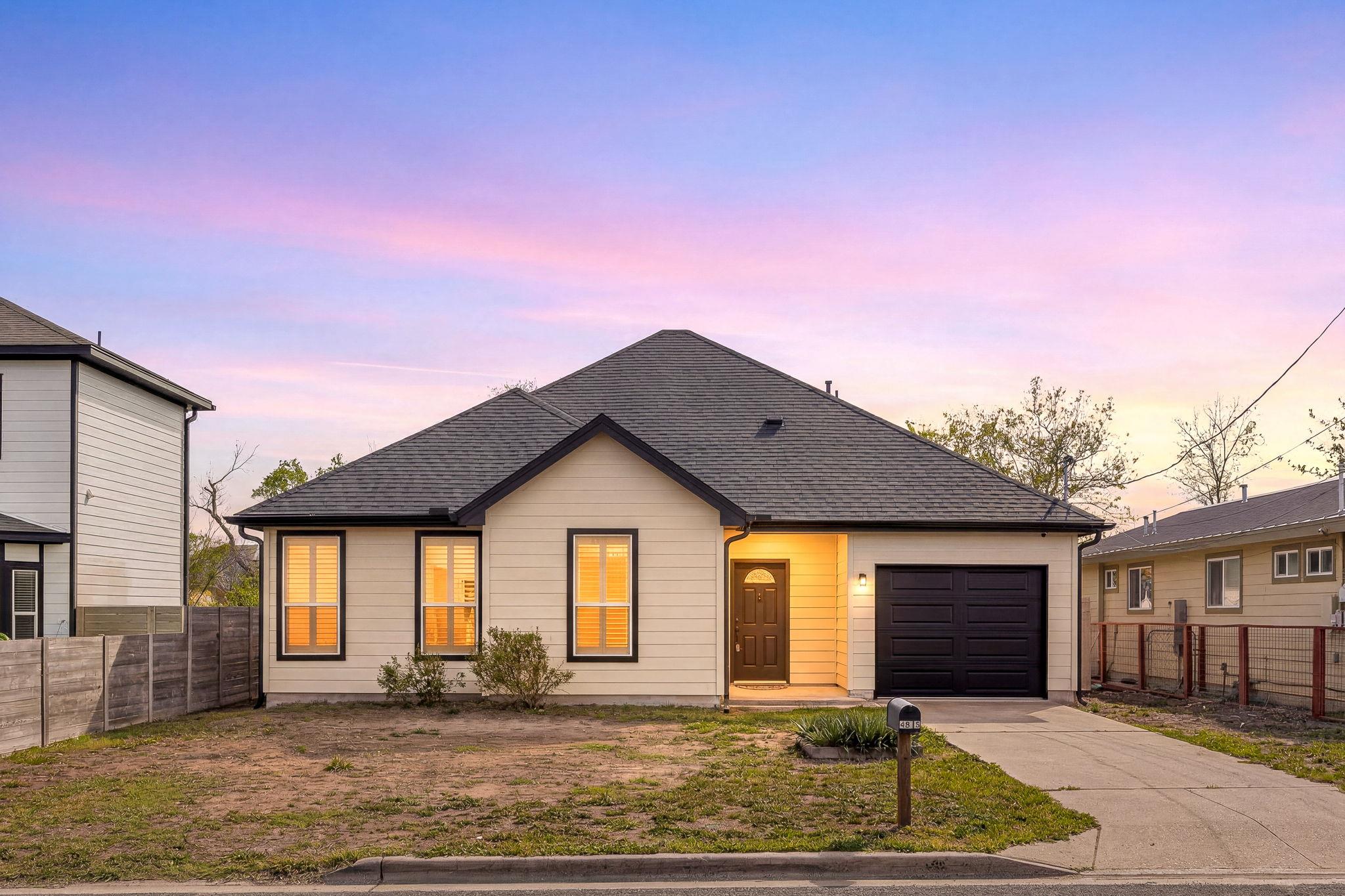 Listing photo 1 of 4805  Louis Ave