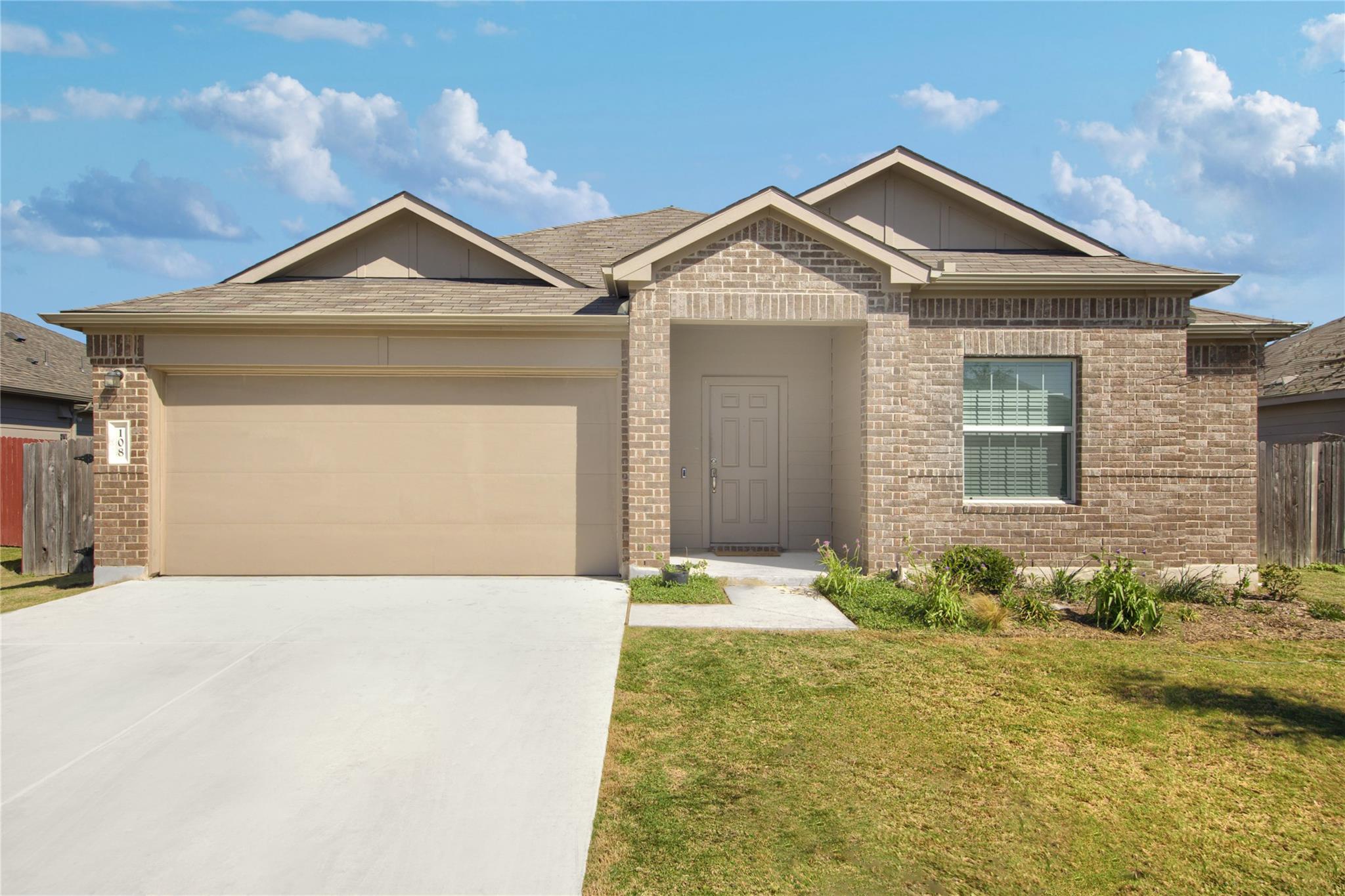 Listing photo 1 of 108  Red Buckeye St