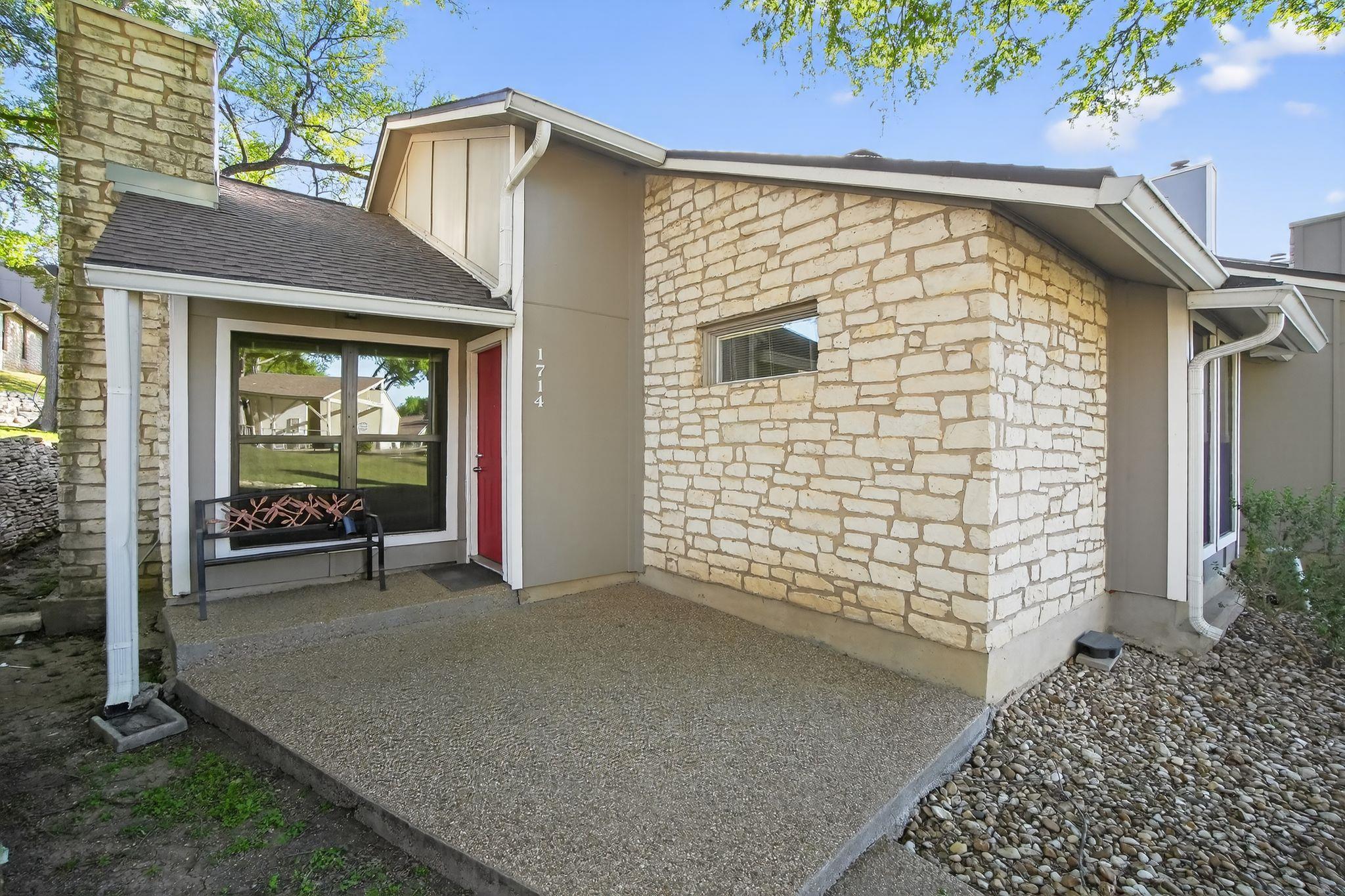 Listing photo 1 of 1714  Timber Brush Trl